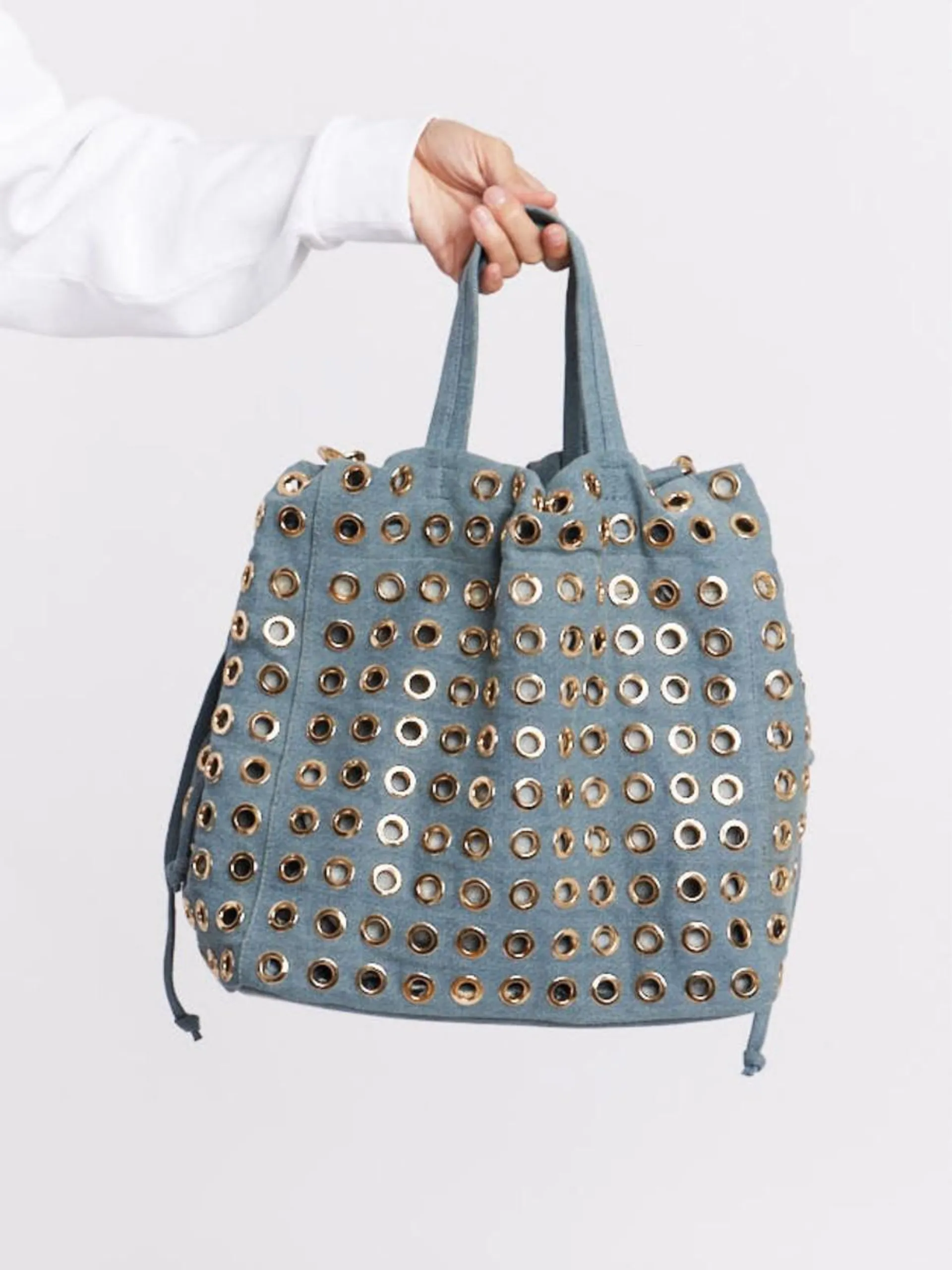 OHSTUDS | Sac seau en jean avec studs