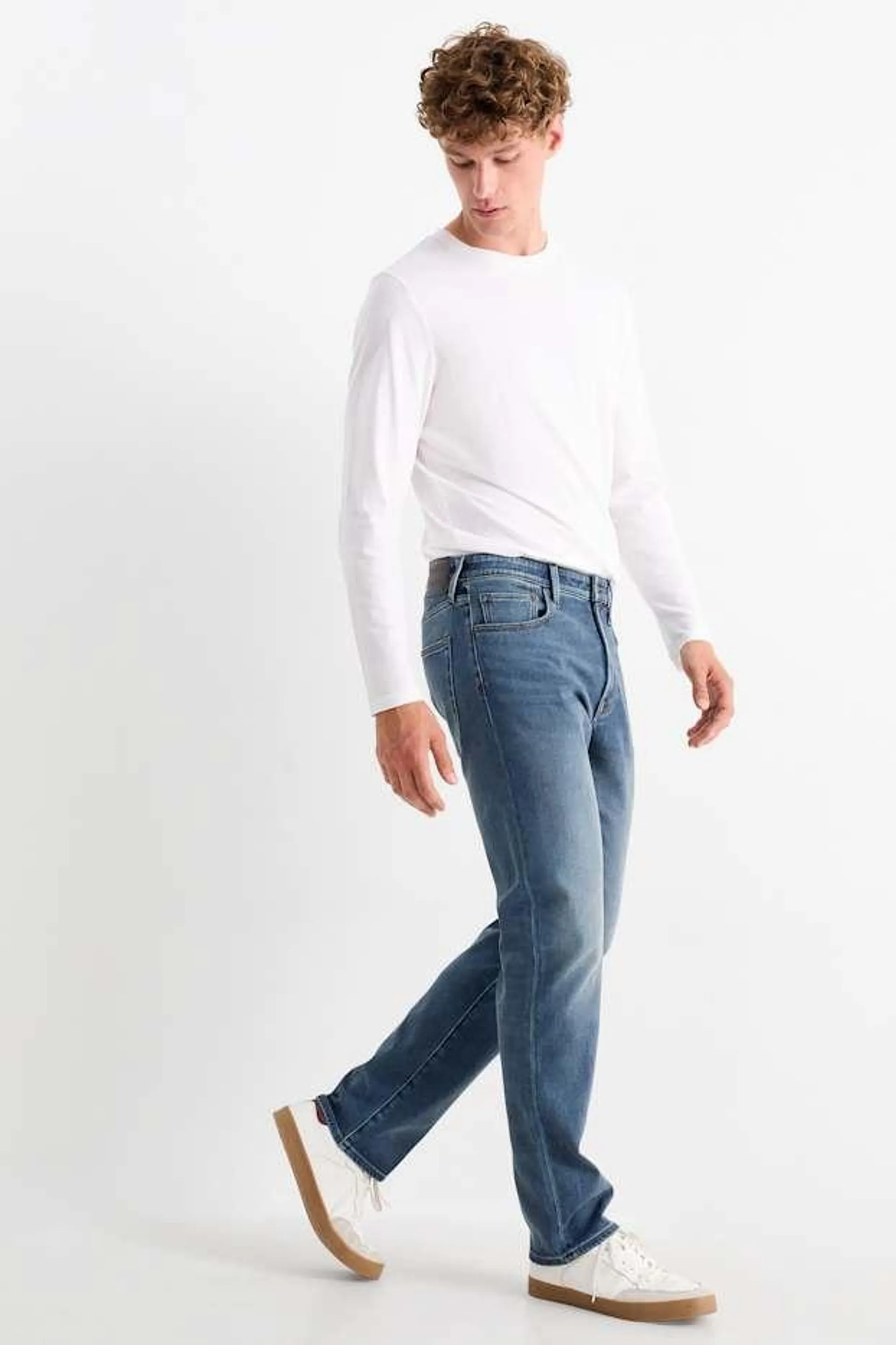 Straight jeans - thermal jeans - LYCRA®