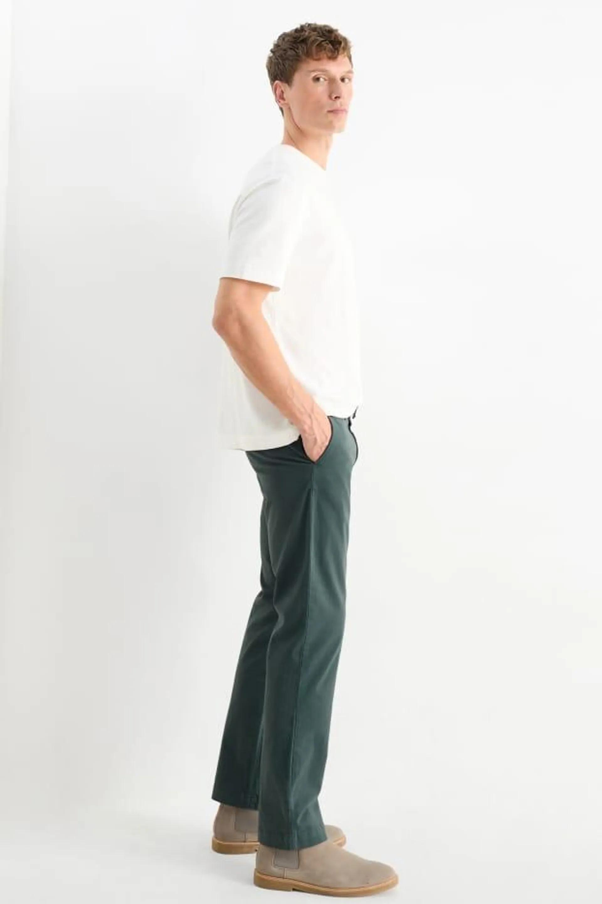 Chinos with belt - regular fit