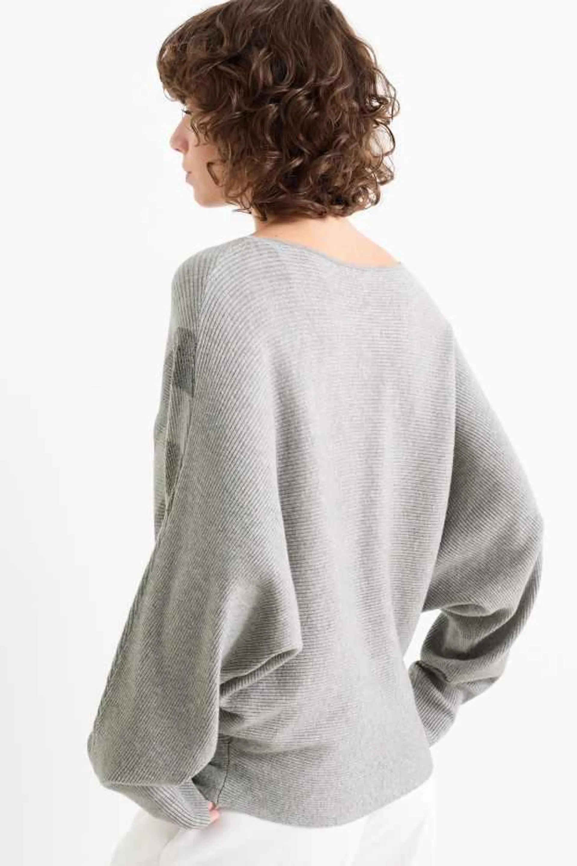 V-neck jumper - ribbed