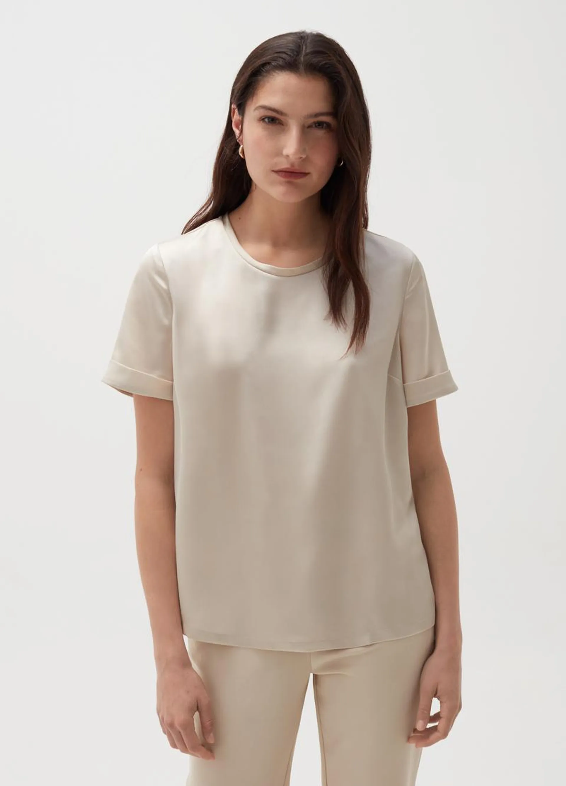 Short-sleeved blouse in satin
