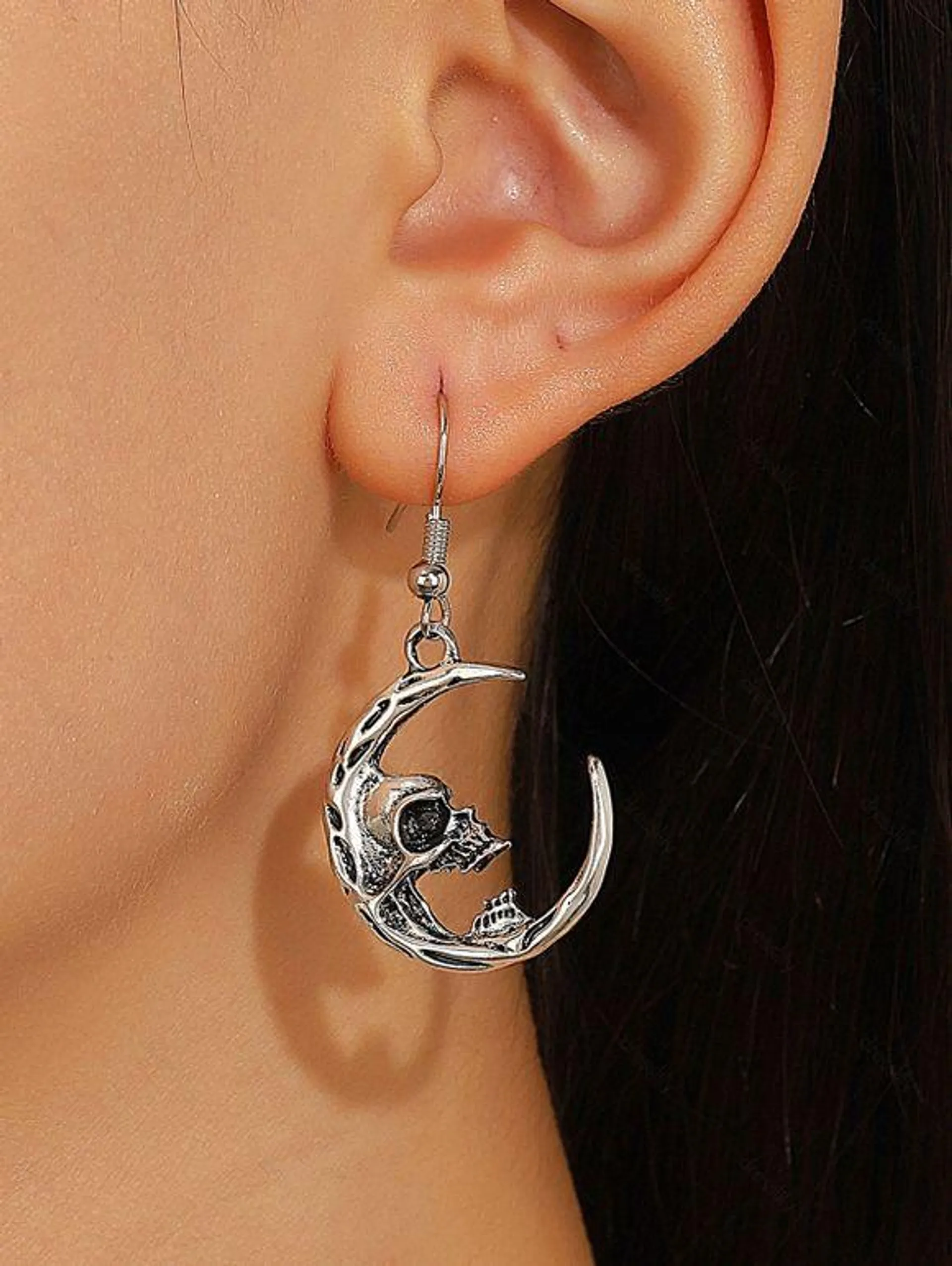 Boucles D'Oreilles Pendantes Au Crochet Gothique en Forme de Crâne et Lune