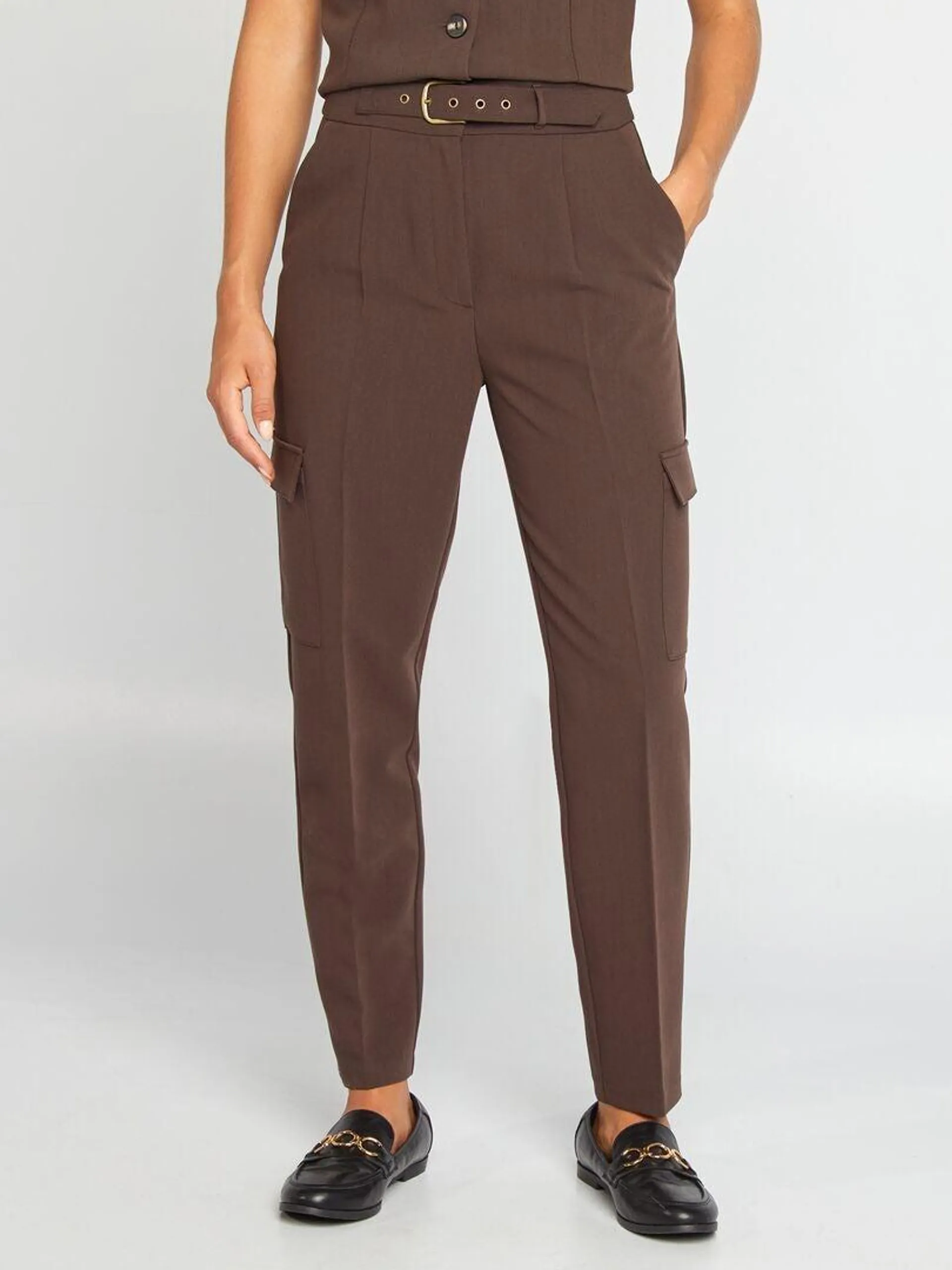 Pantalon avec poches sur les côtés - Marron