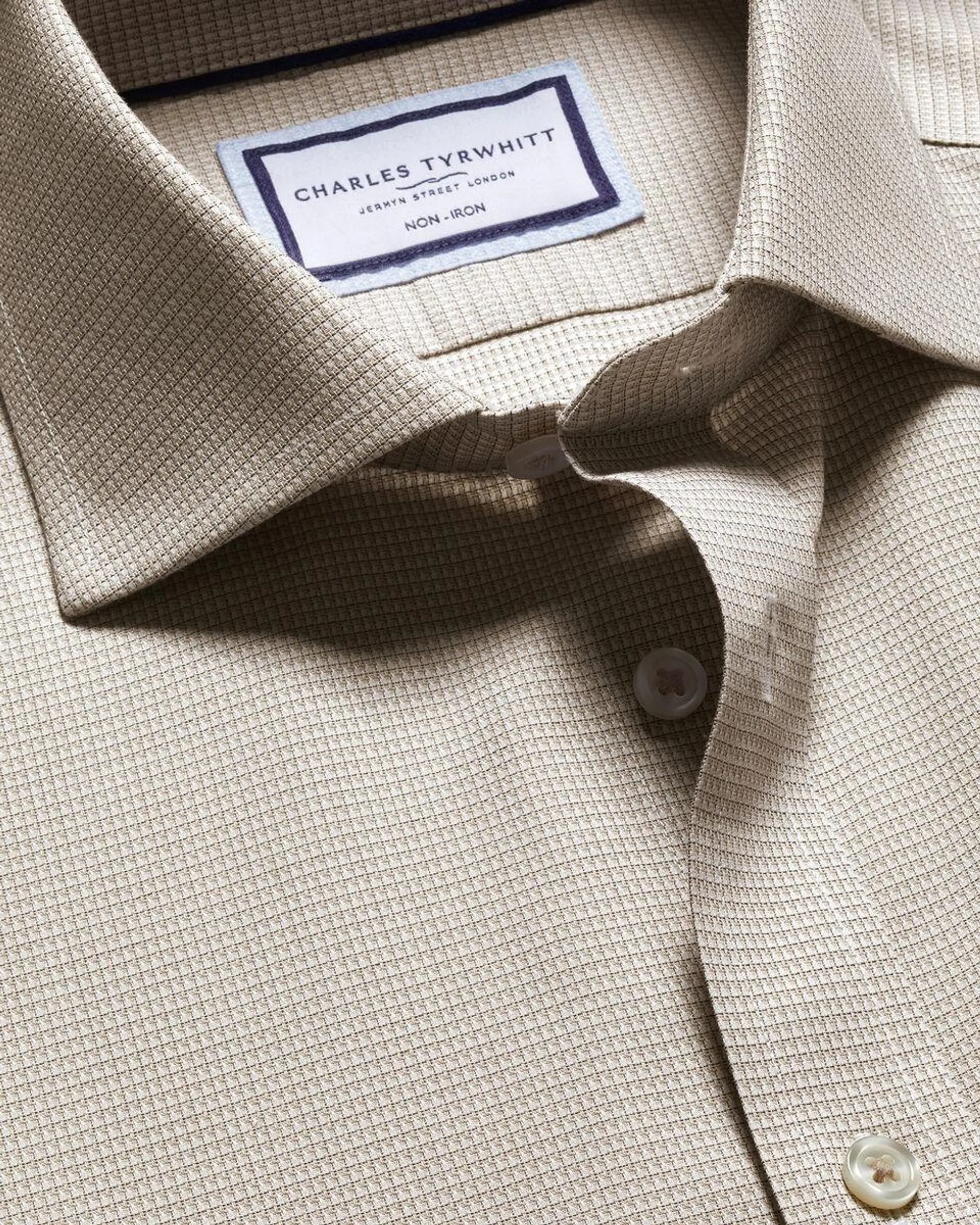 details about product: Cutaway Collar Non-Iron Stretch Kensington Weave Shirt - Stone