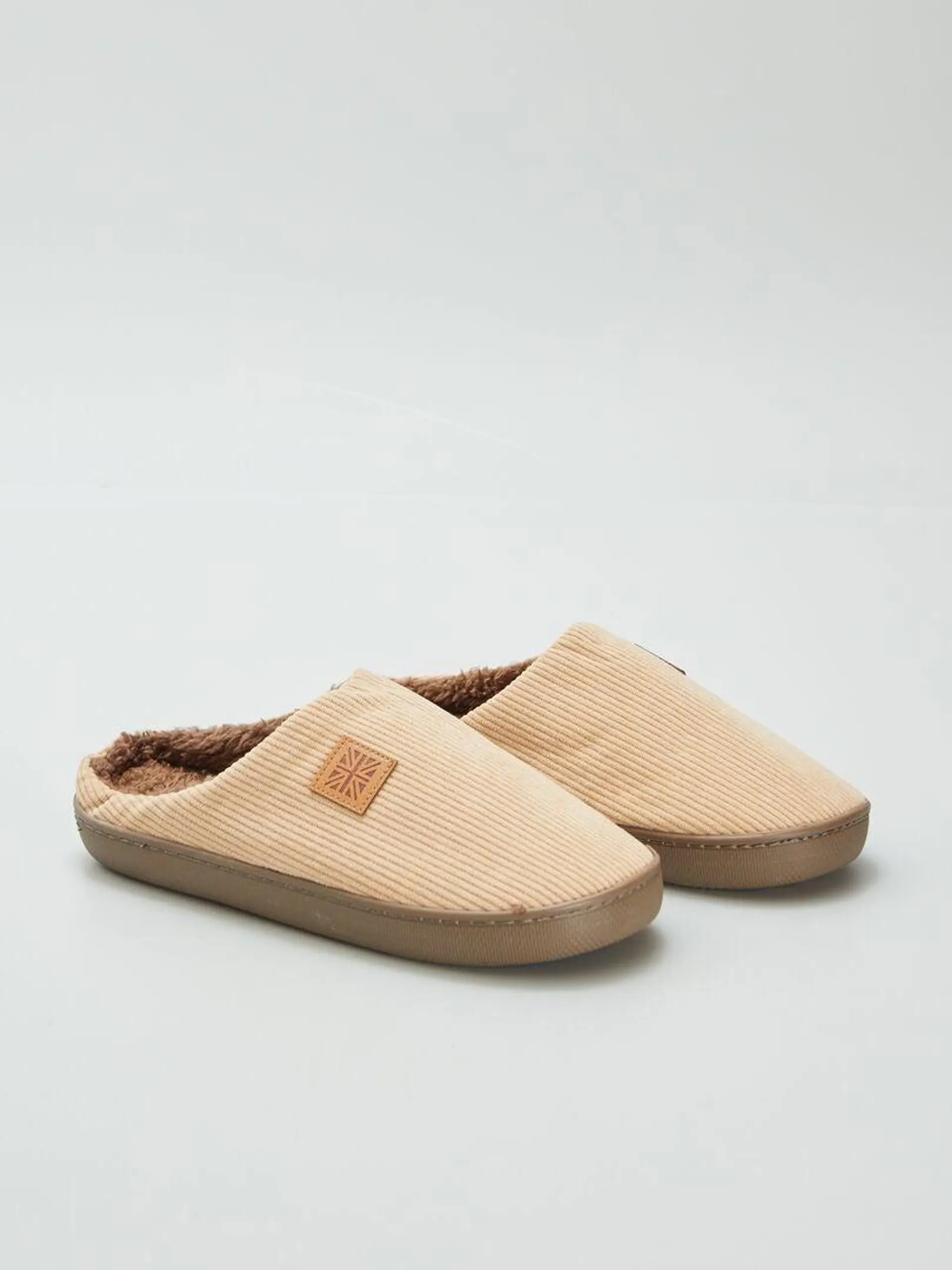 Chaussons mules en velours fourrés - Beige