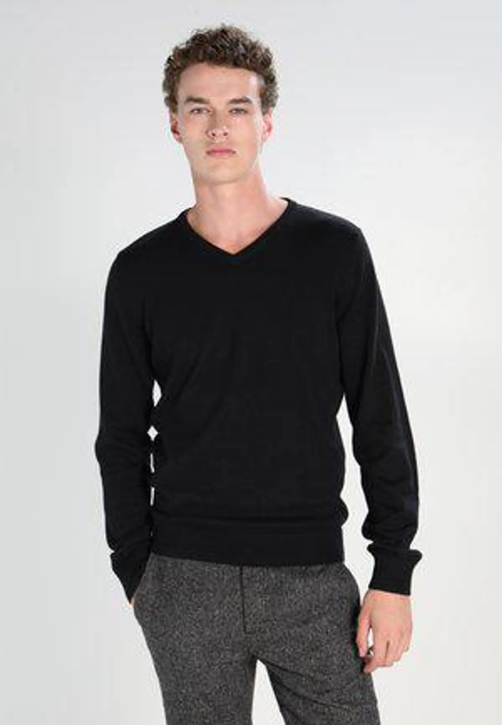 Pullover - black