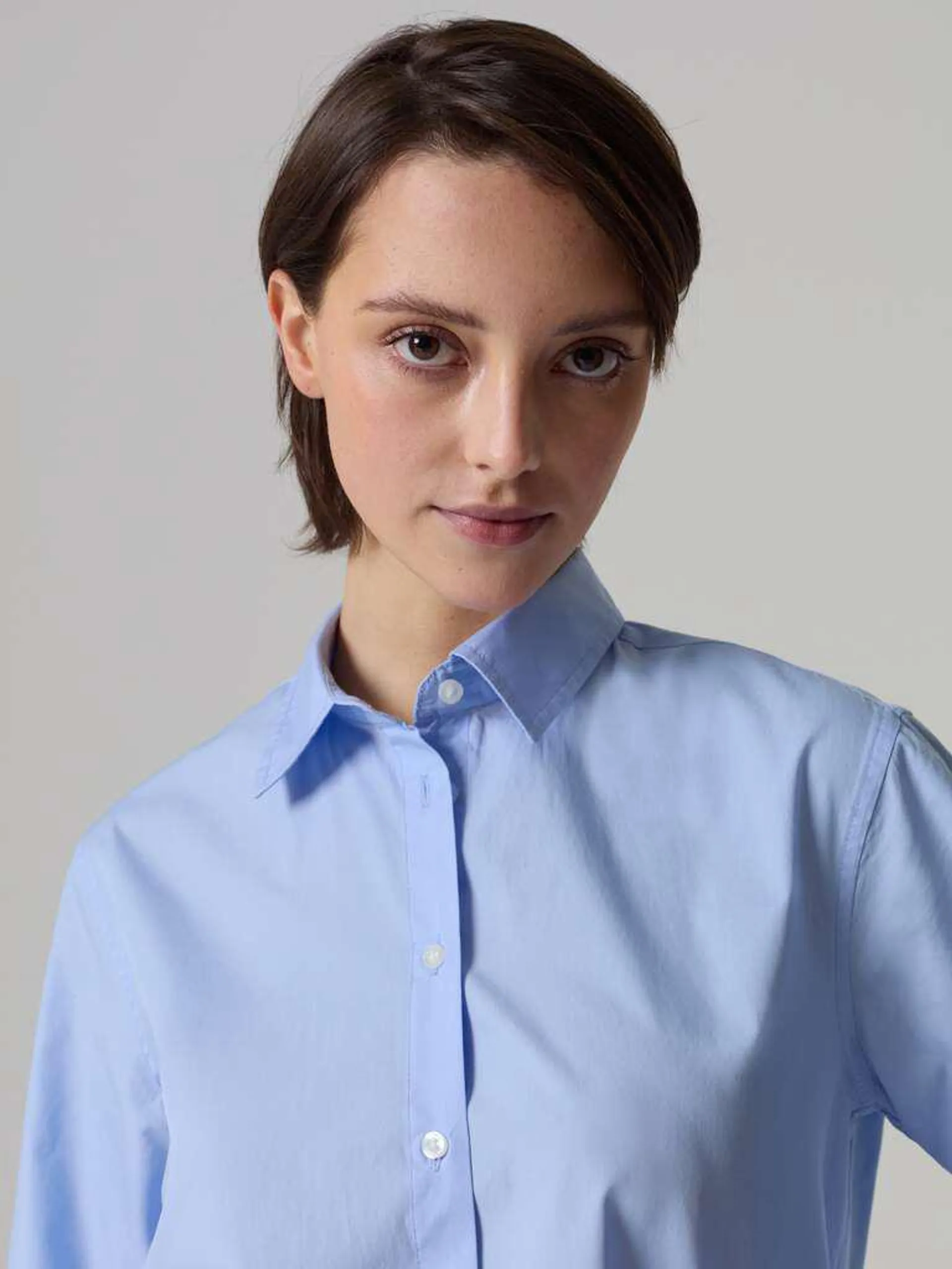 Soft Blue Cotton shirt with regular fit