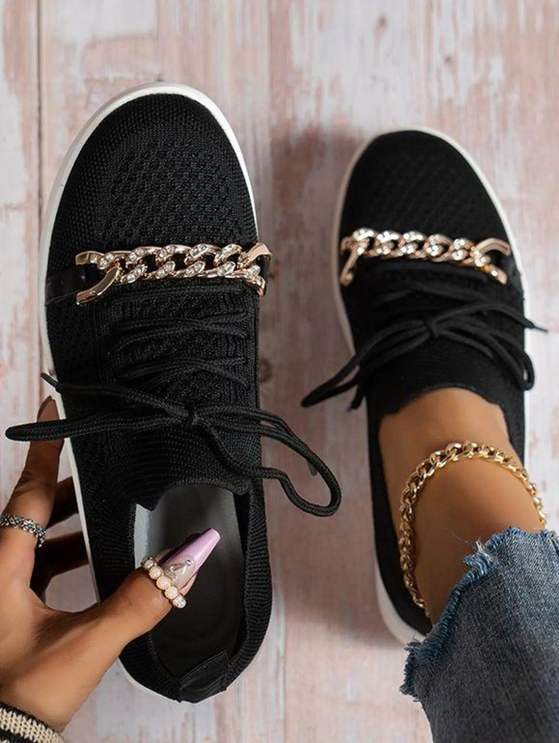 Rhinestone Twisted Chain Embellishment Lace Up Casual Shoes