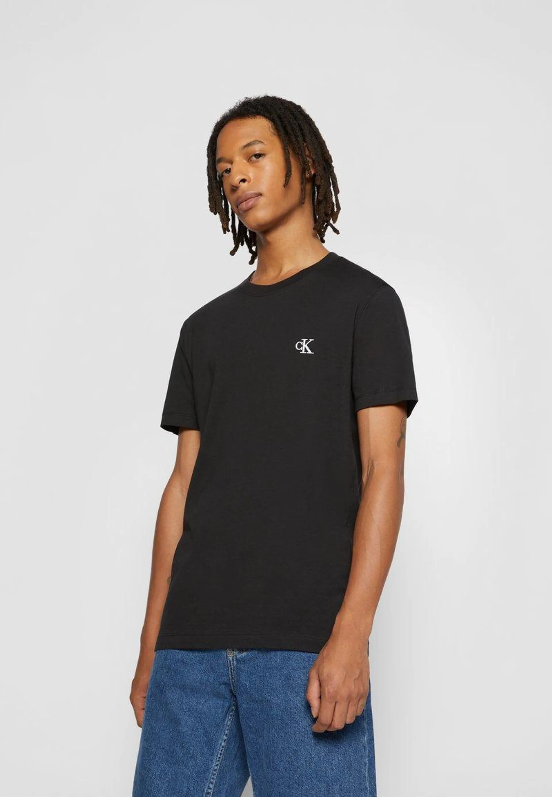 ESSENTIAL SLIM TEE - Basic T-shirt - black