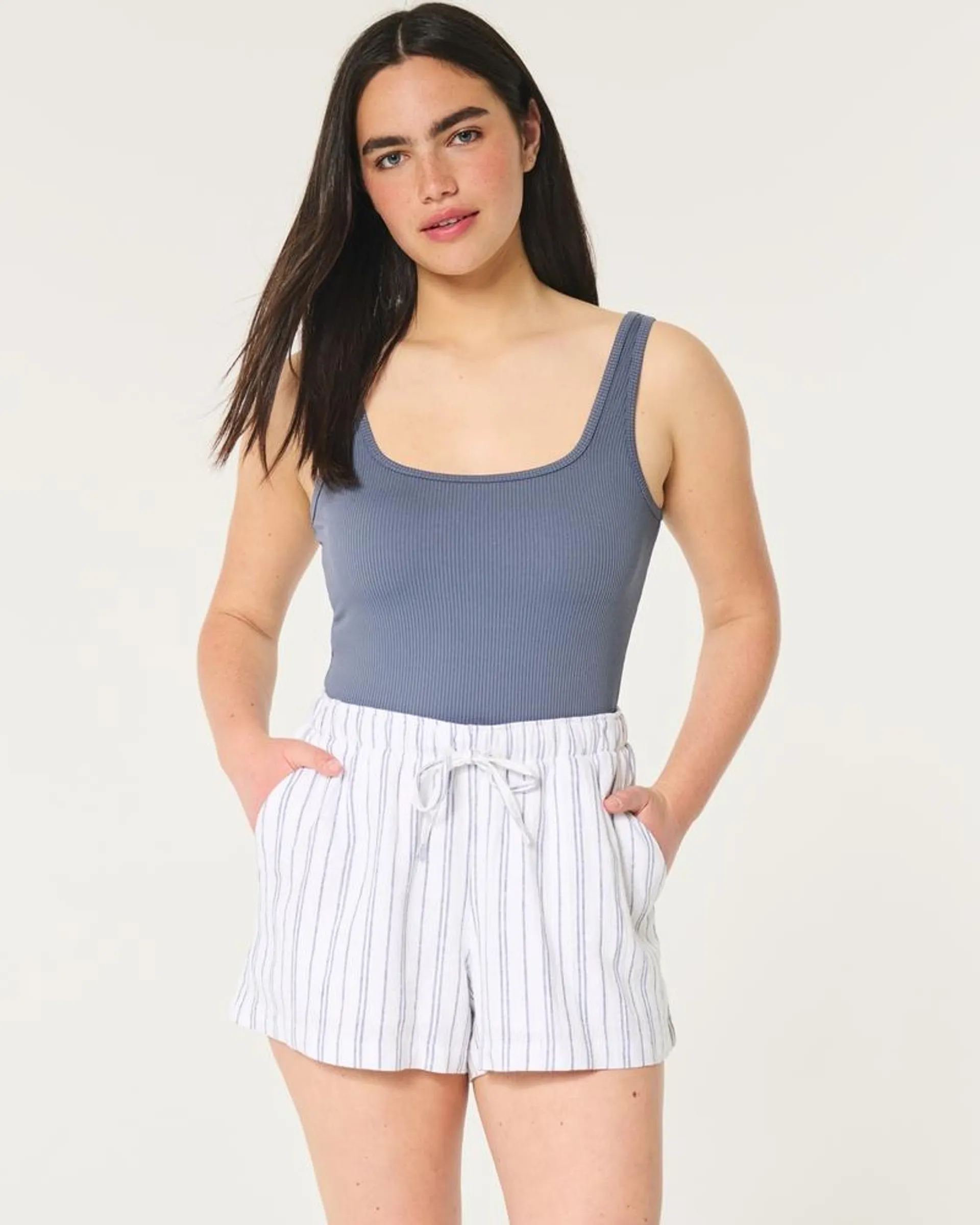 Hollister Ella Linen-Blend Pull-On Shorts