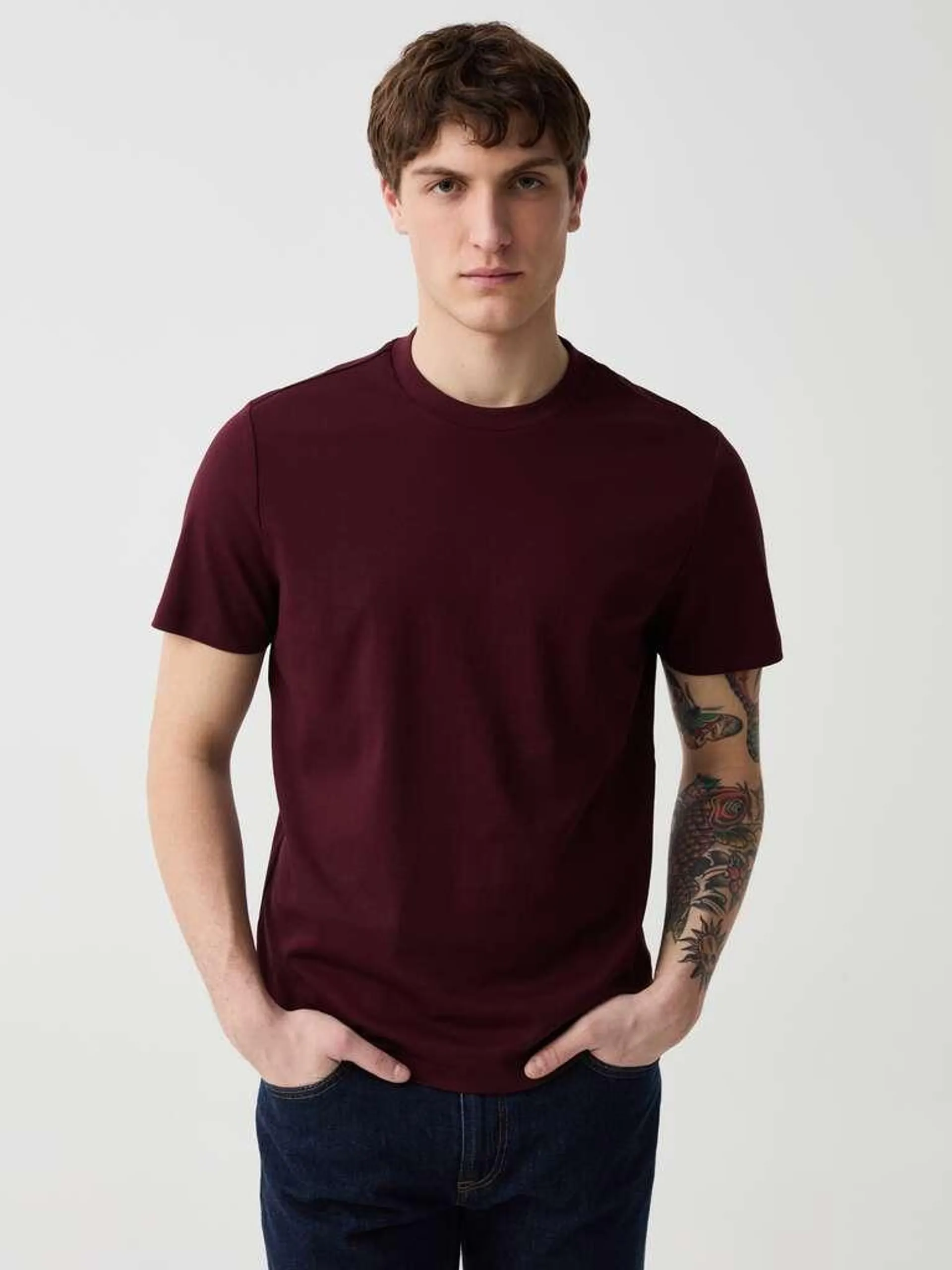 Premium regular-fit T-shirt in cotton Bordeaux