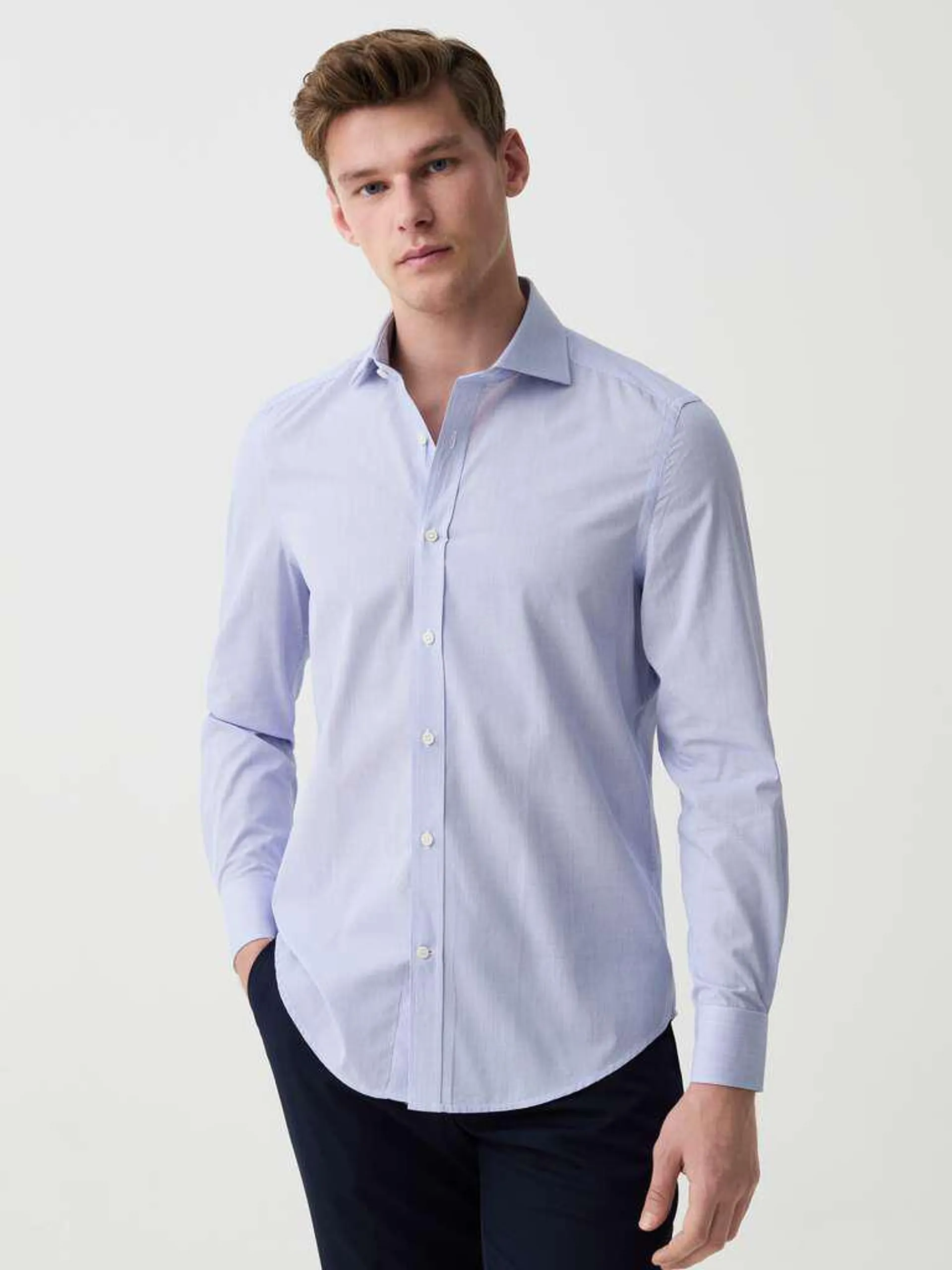 White/Blue Slim-fit shirt with micro pattern