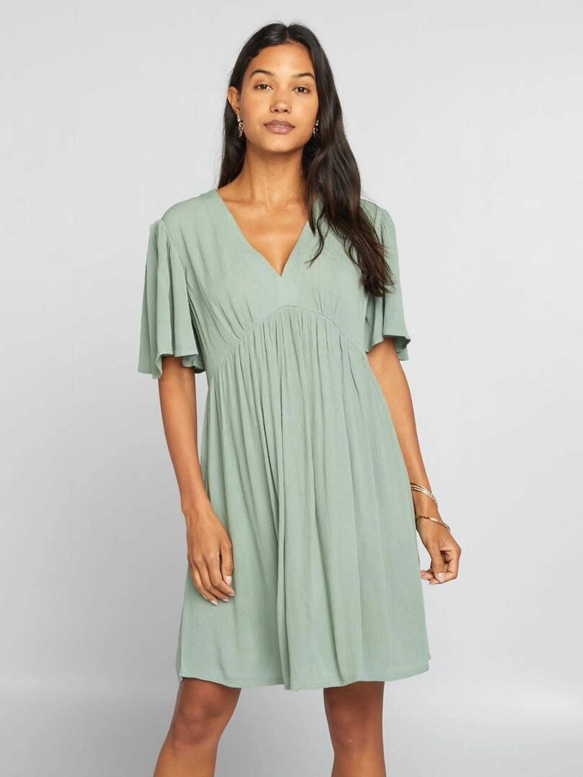 Robe courte en crêpe - Vert uni