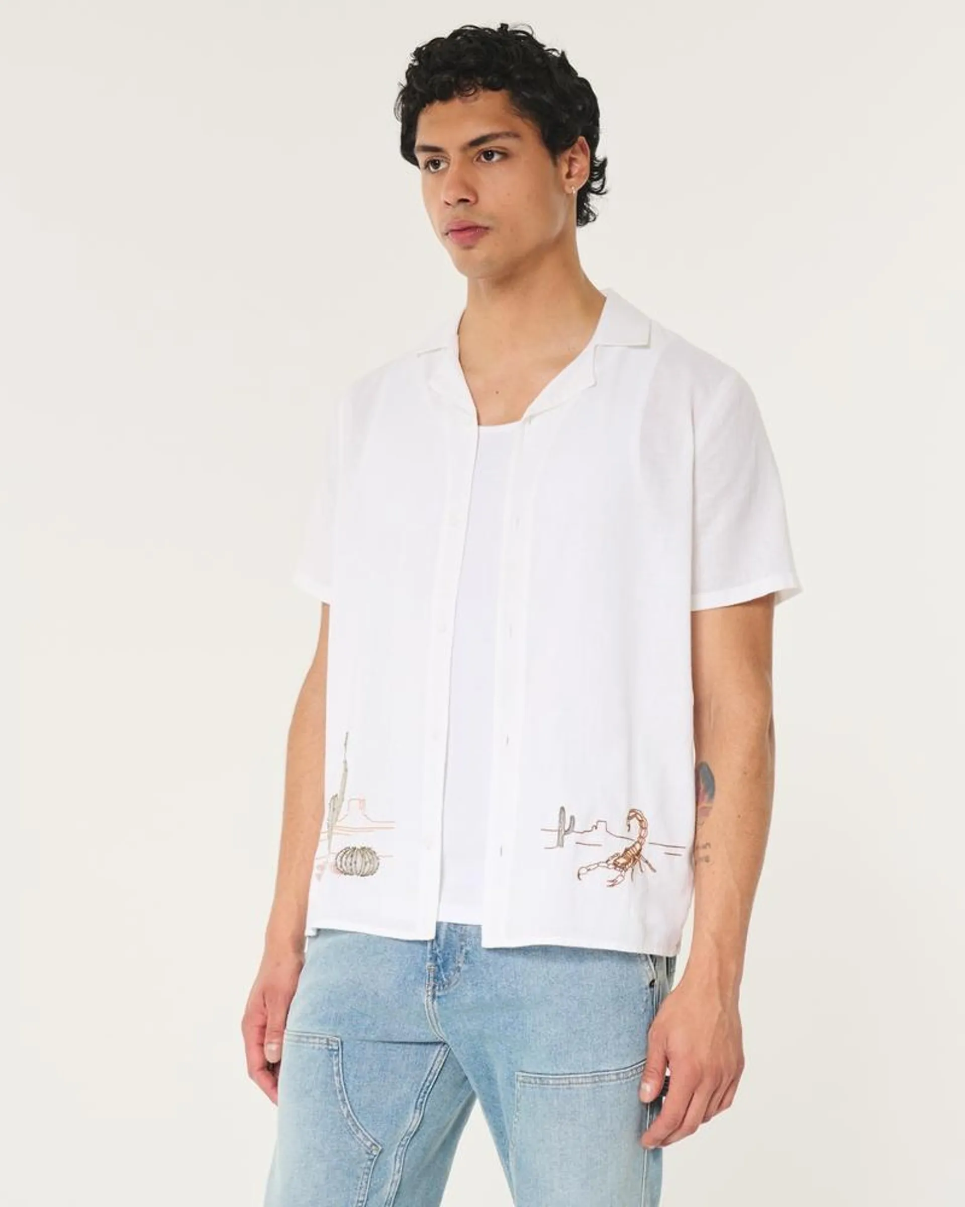 Relaxed Short-Sleeve Embroidered Western Graphic Shirt