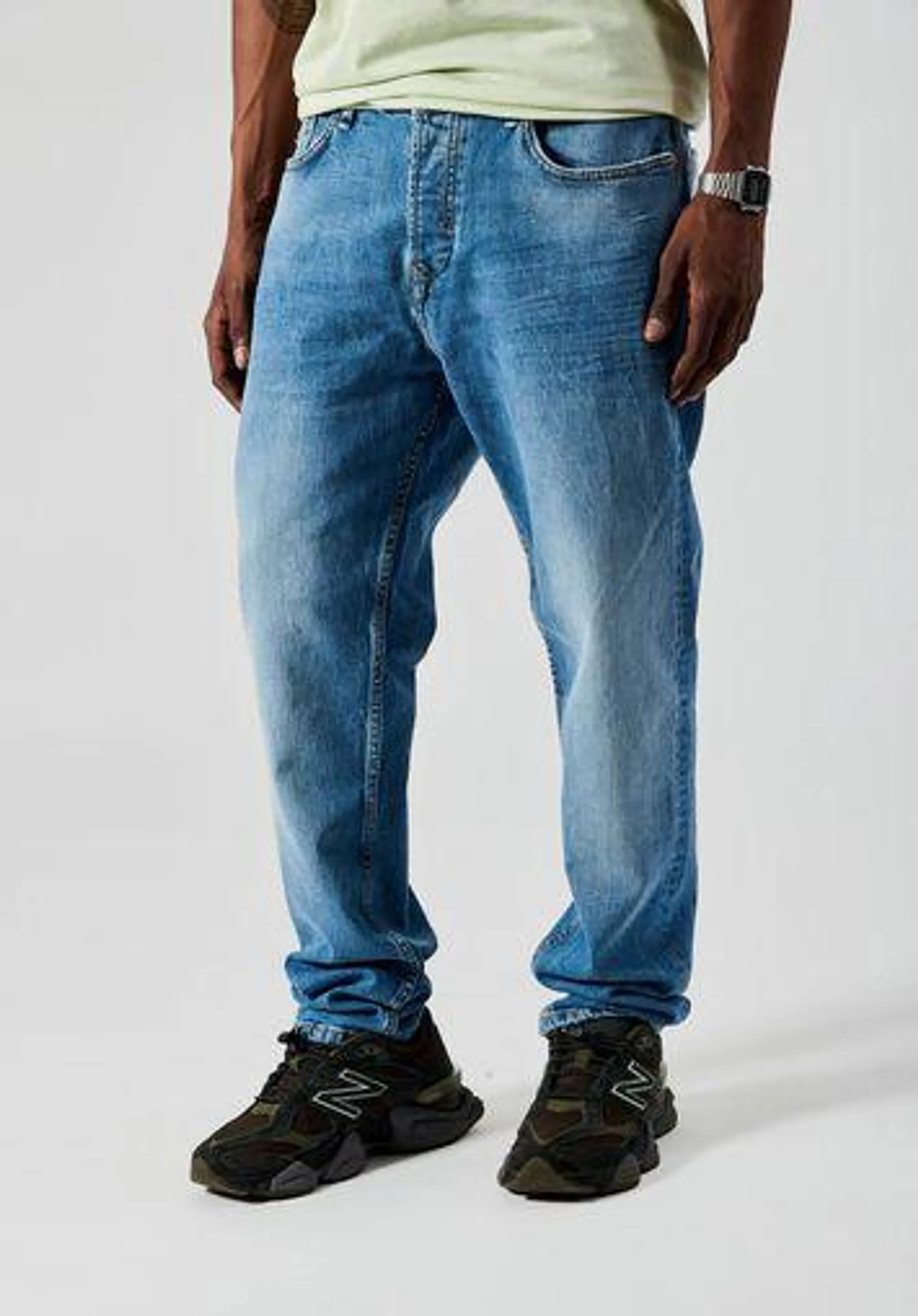 Jean relaxed Homme