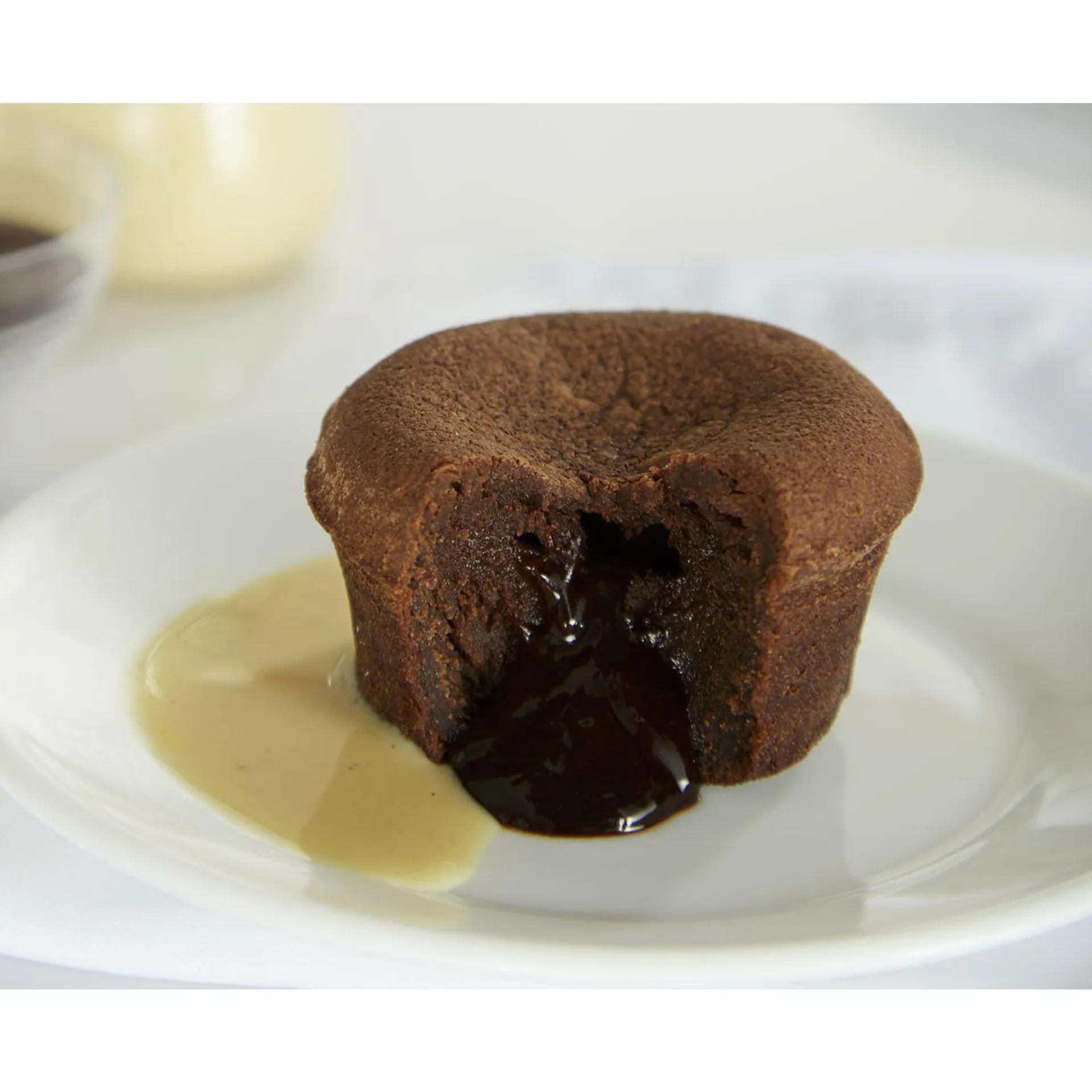 2 Fondants au chocolat accompagnés de leur crème anglaise 2 parts 200g