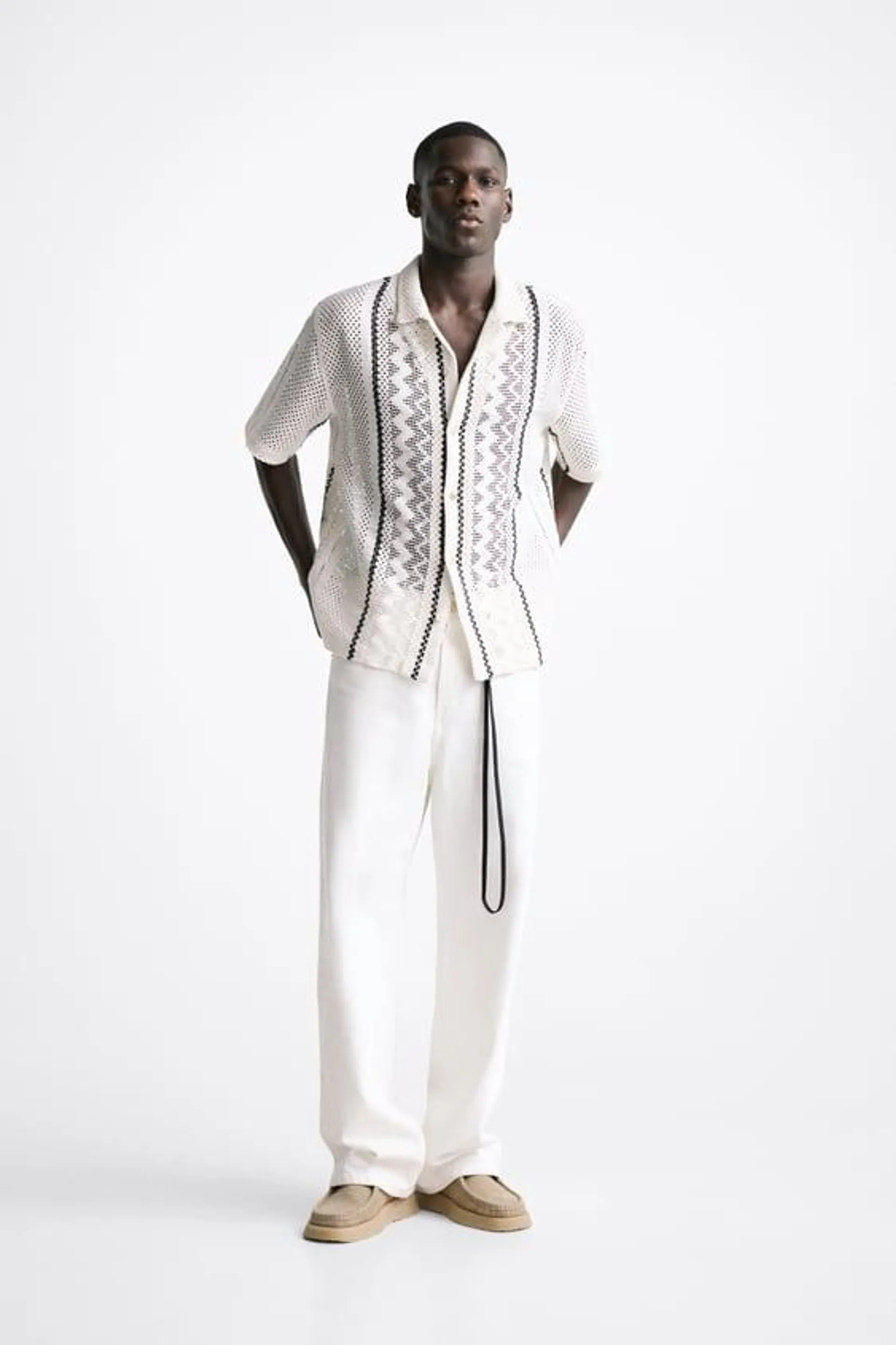 CHEMISE EN CROCHET À CONTRASTE