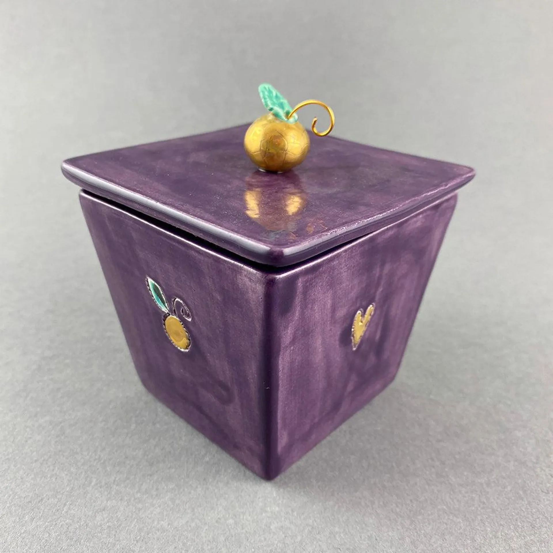 Lidded Box with Apple - Purple
