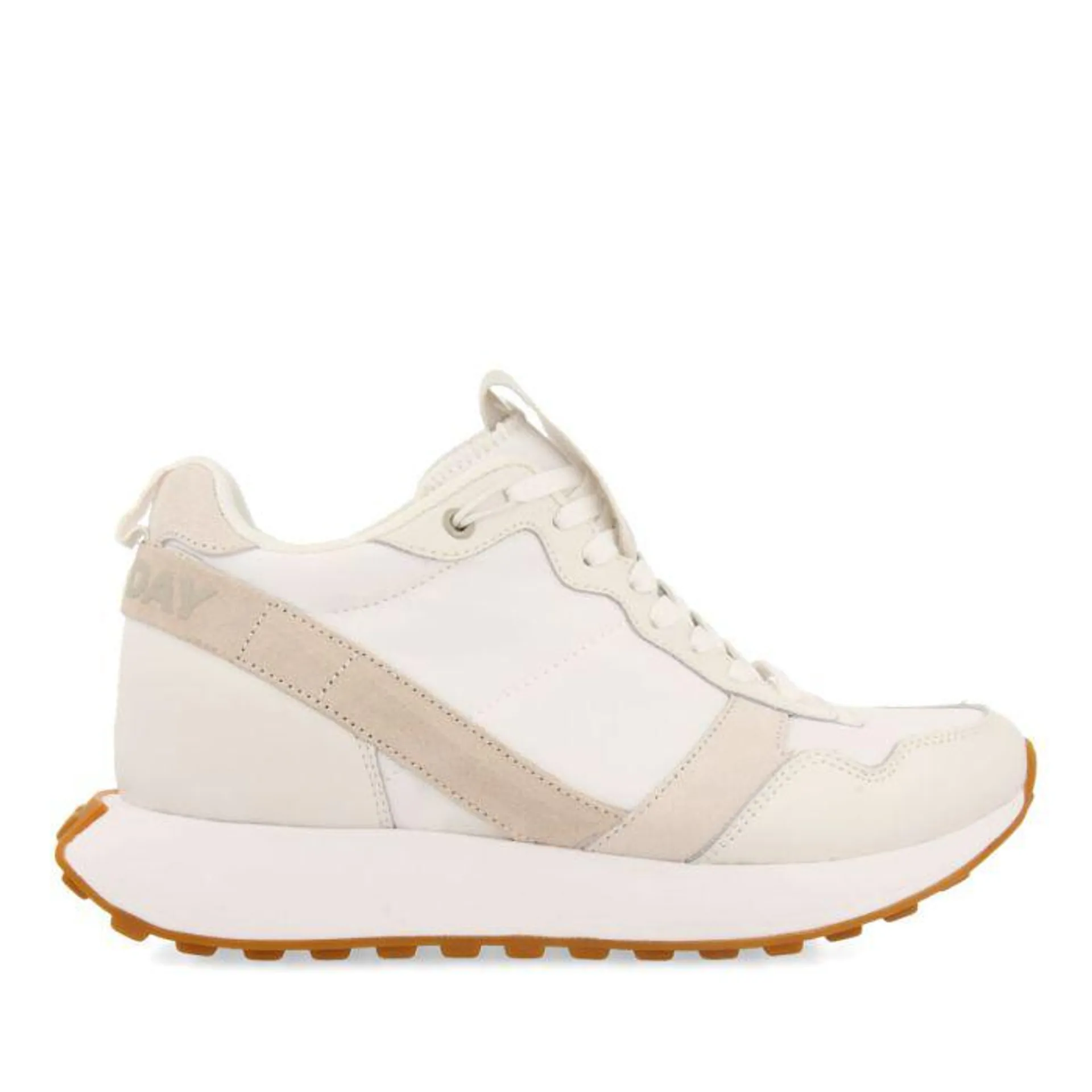 Aracai women's white retro-style sneakers with inner wedges