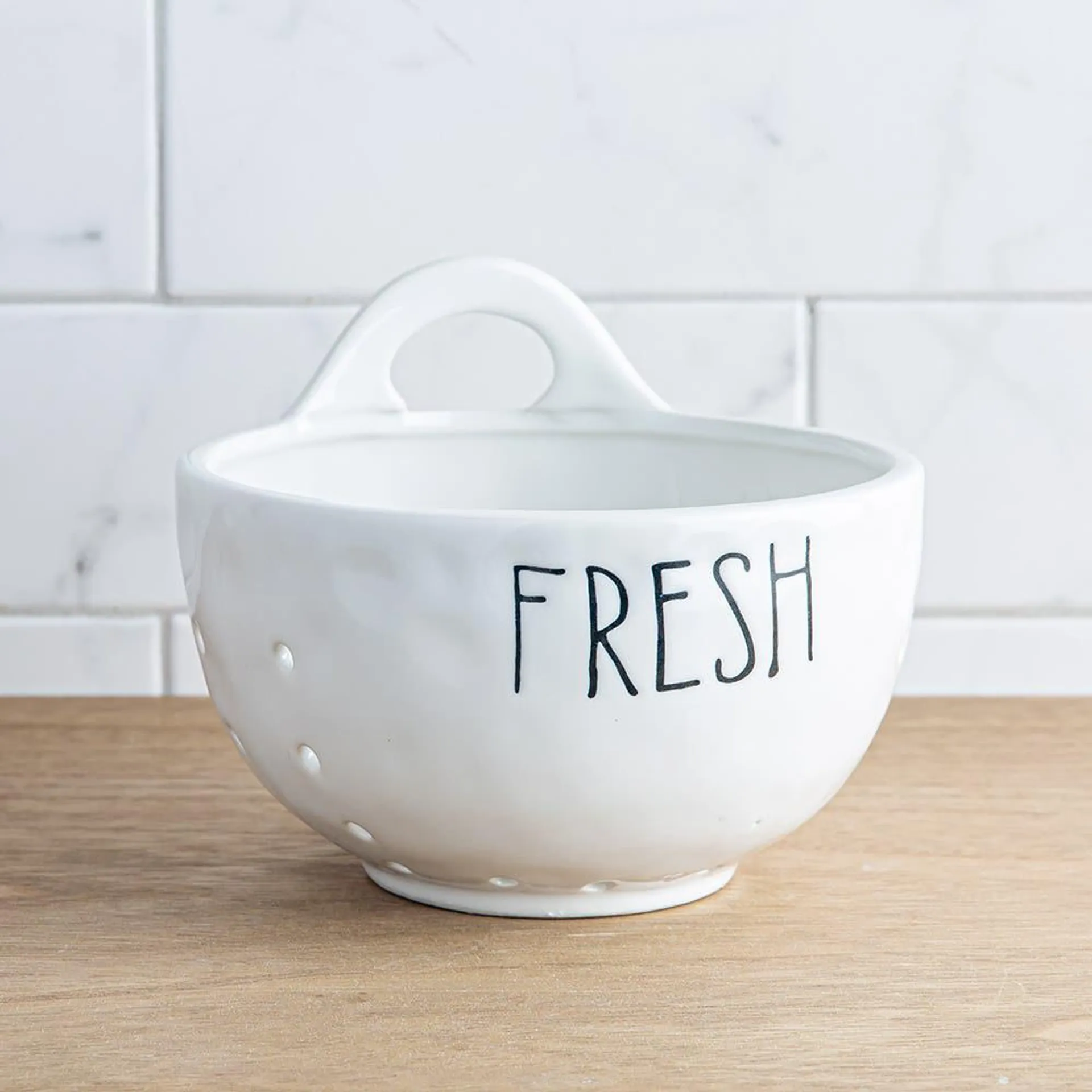 Farmhouse Modern 'Fresh' Ceramic Berry Strainer (White)