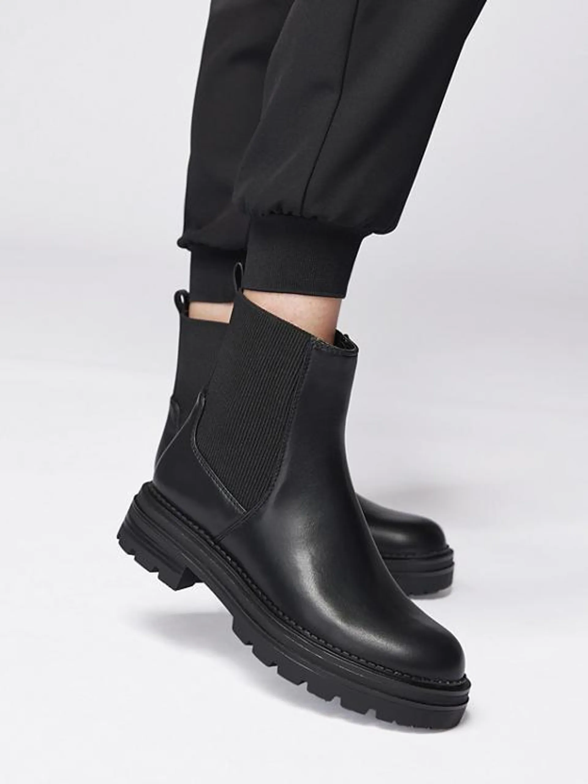 Black Chunky Chelsea Ankle Boot