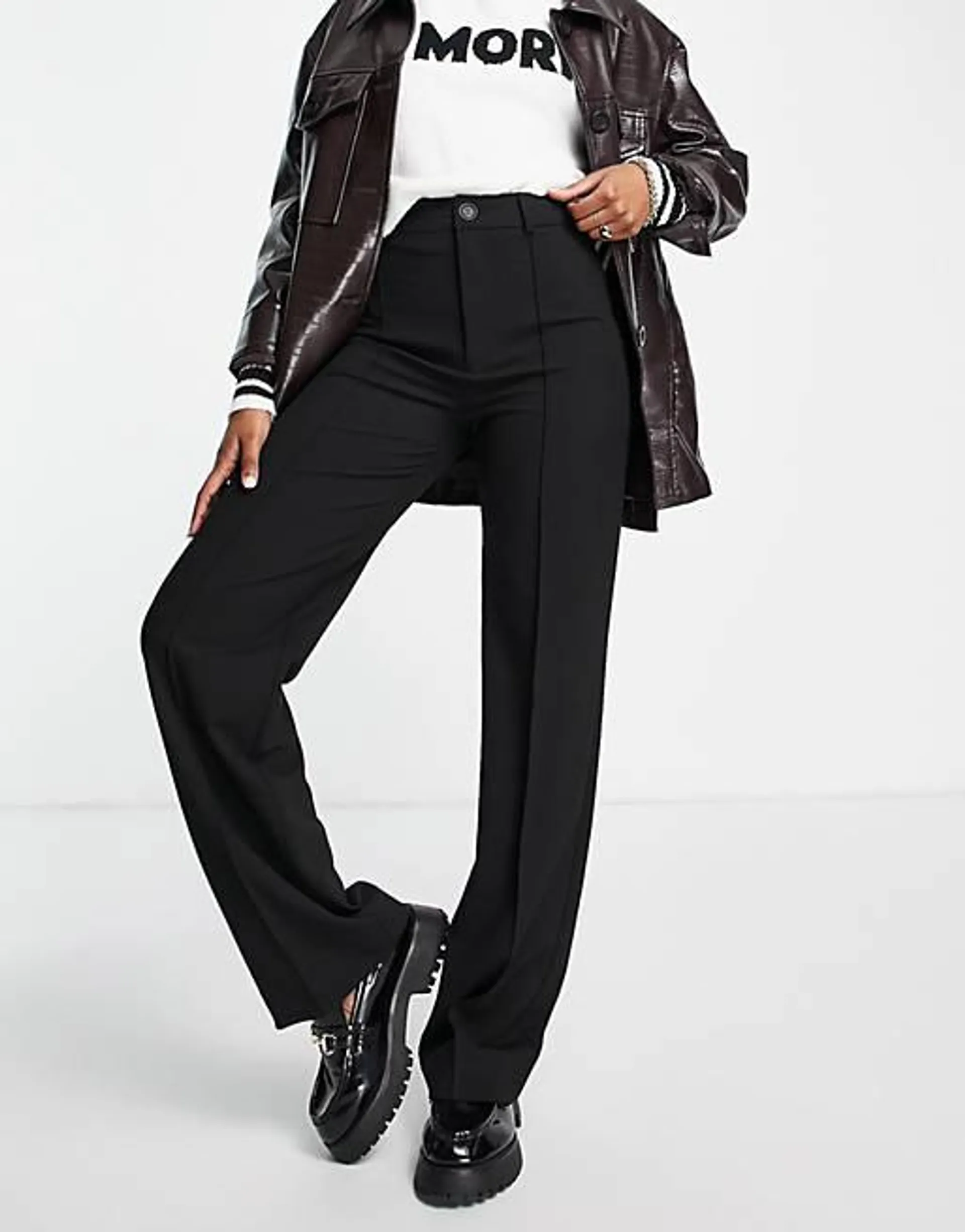 Pull&Bear high waisted tailored straight leg trouser in black