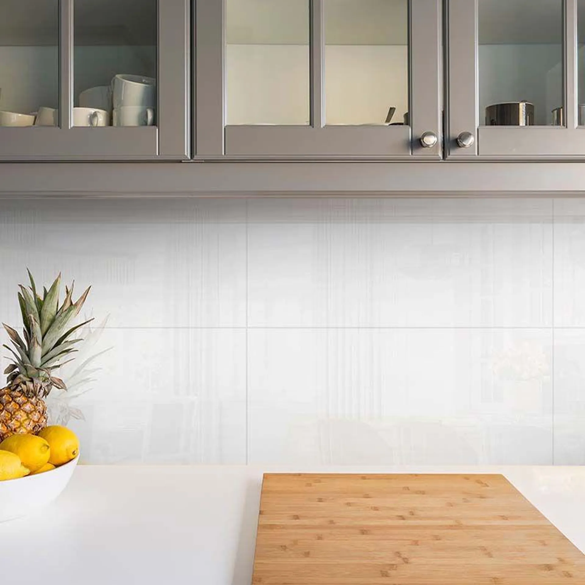 Shiny White Ceramic Wall Tile 300x600mm A-Grade