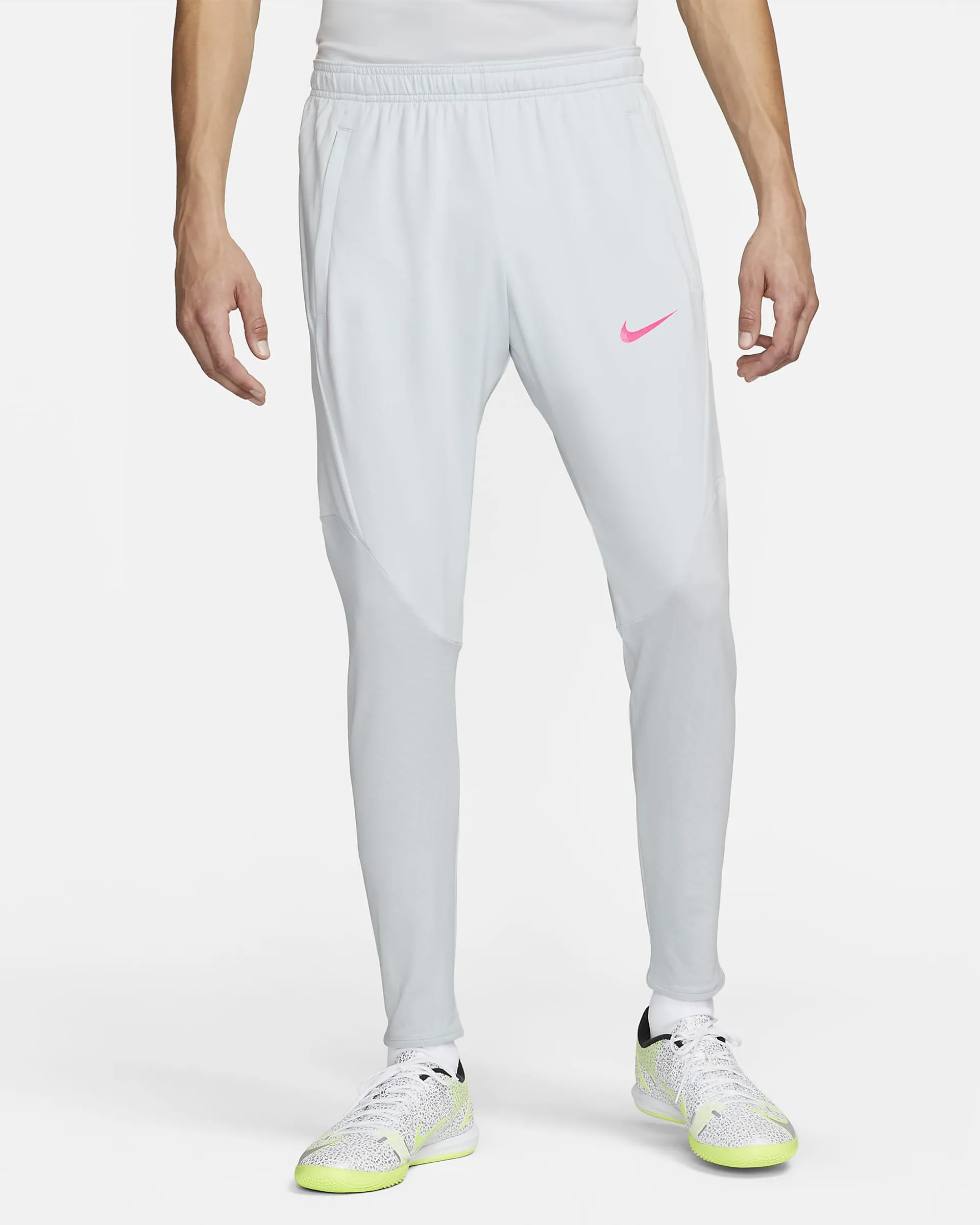 Nike Dri-FIT Strike