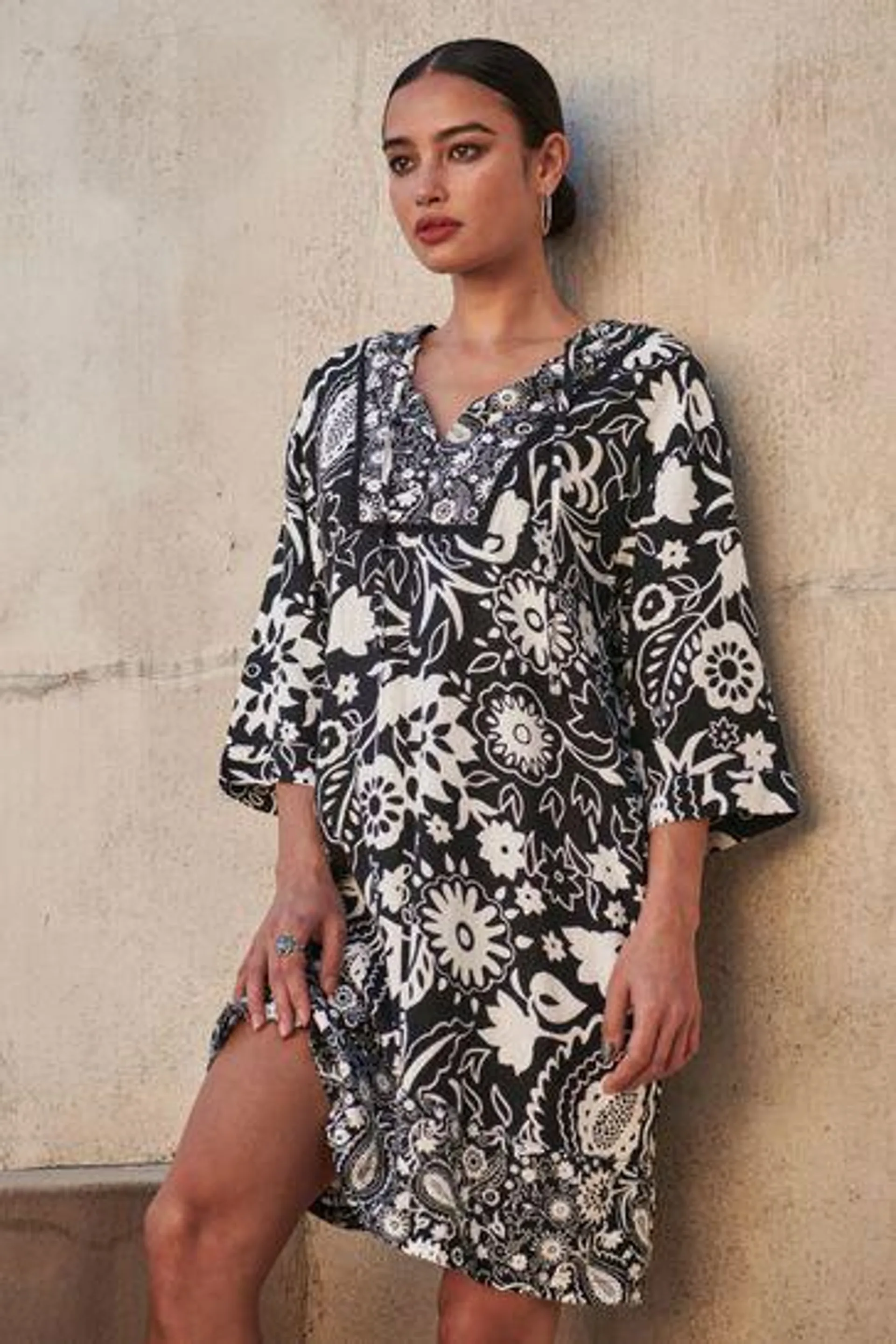 Kaftan Dress With Linen