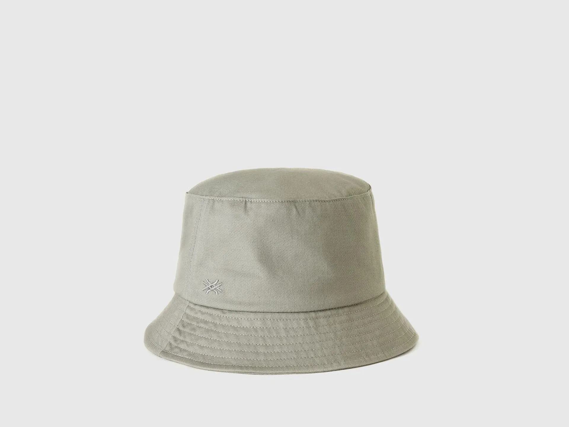 Cappello stile pescatore grigio con logo