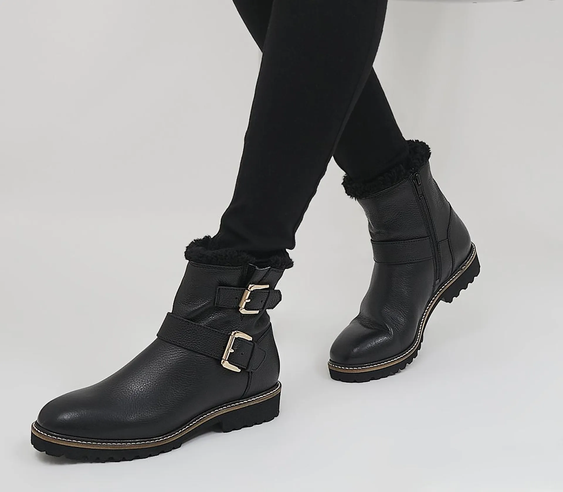 Apologetic Fur-Trimmed Buckle Flat Ankle Boots