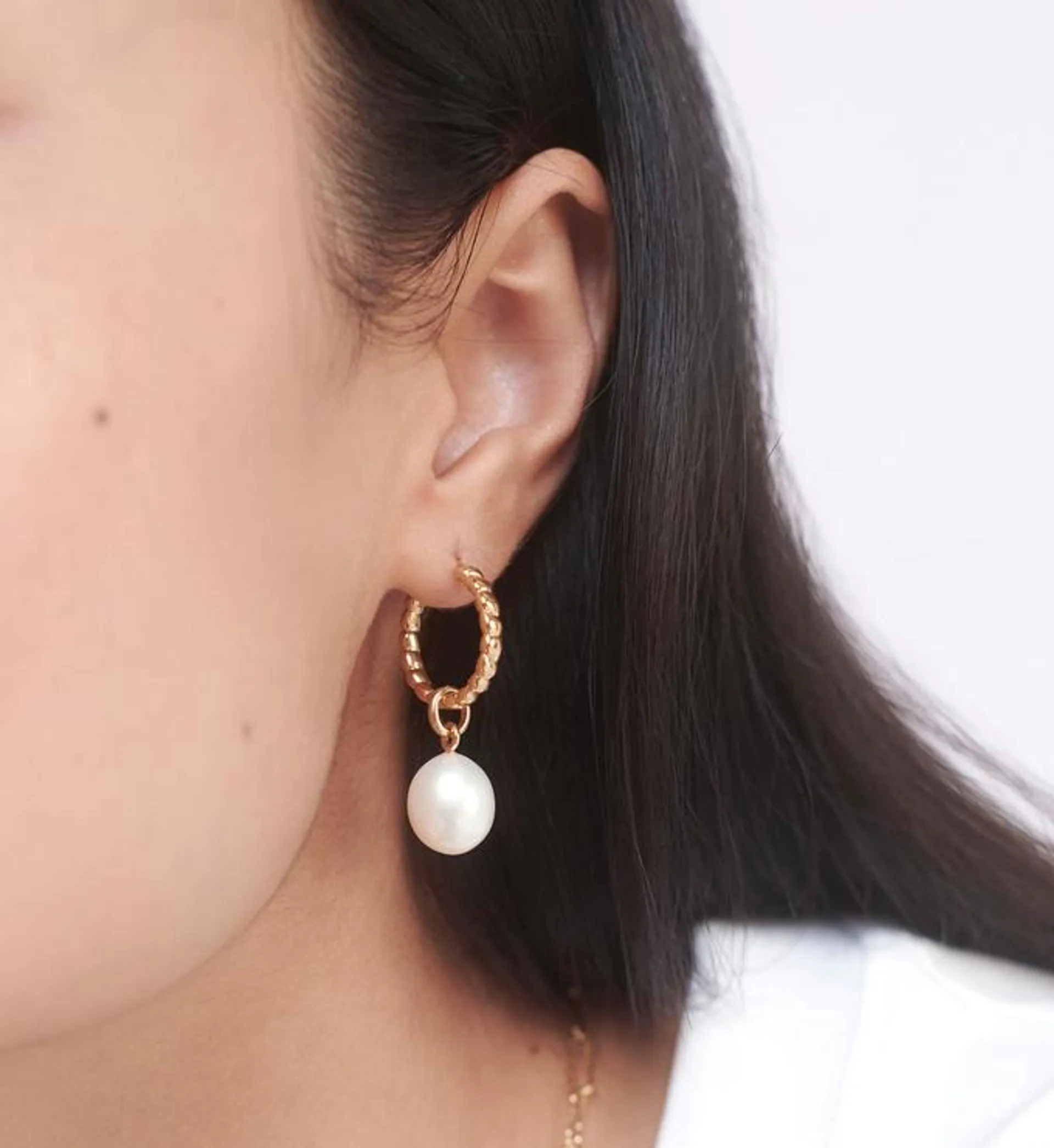 Nura Teardrop Baroque Pearl Small Hoop Earrings
