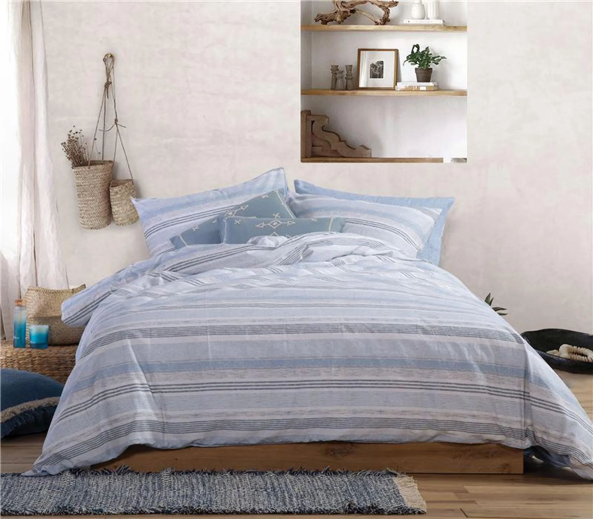 QUEEN SIZE BEDSHEETS SET CANFIELD BLUE 240X270