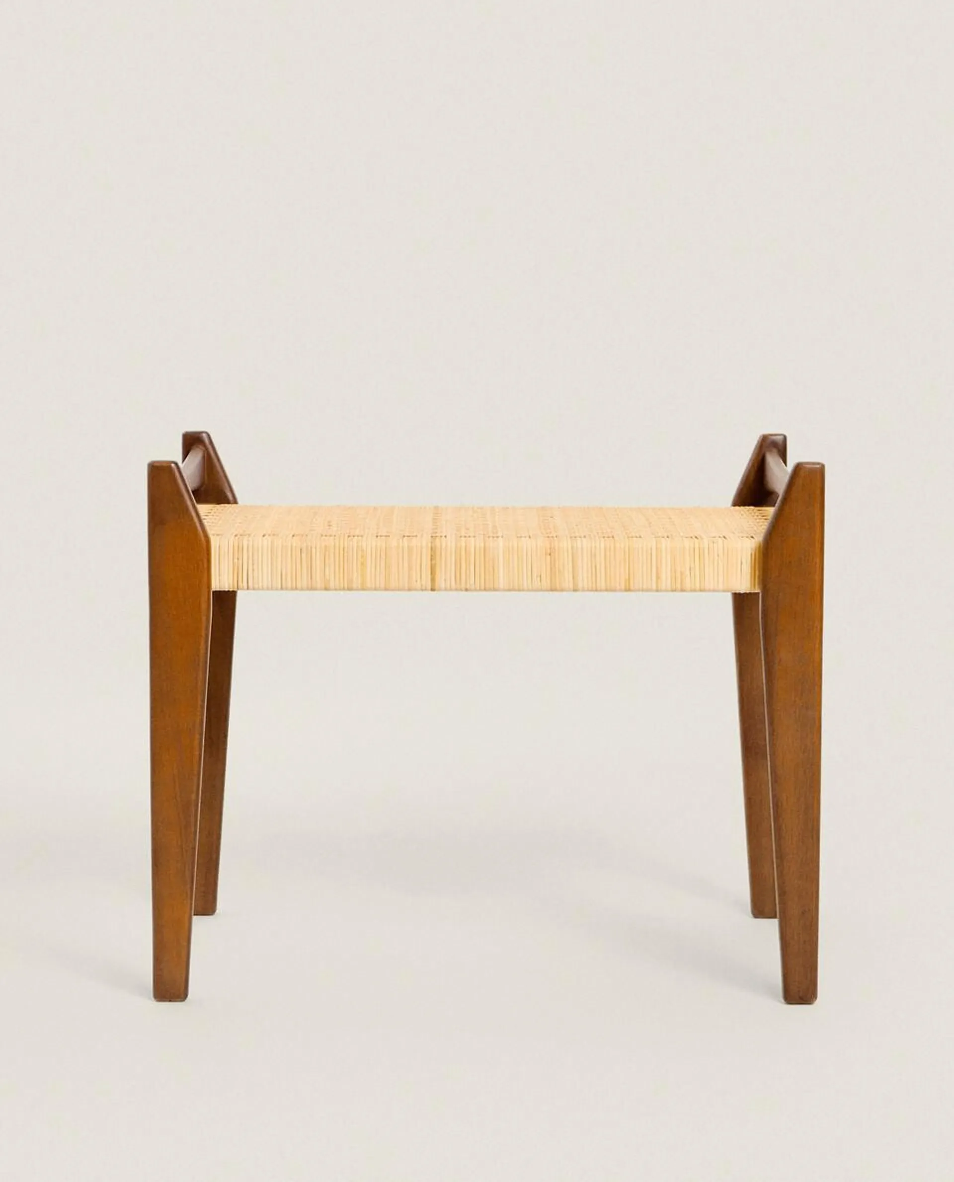 WOOD AND RATTAN STOOL