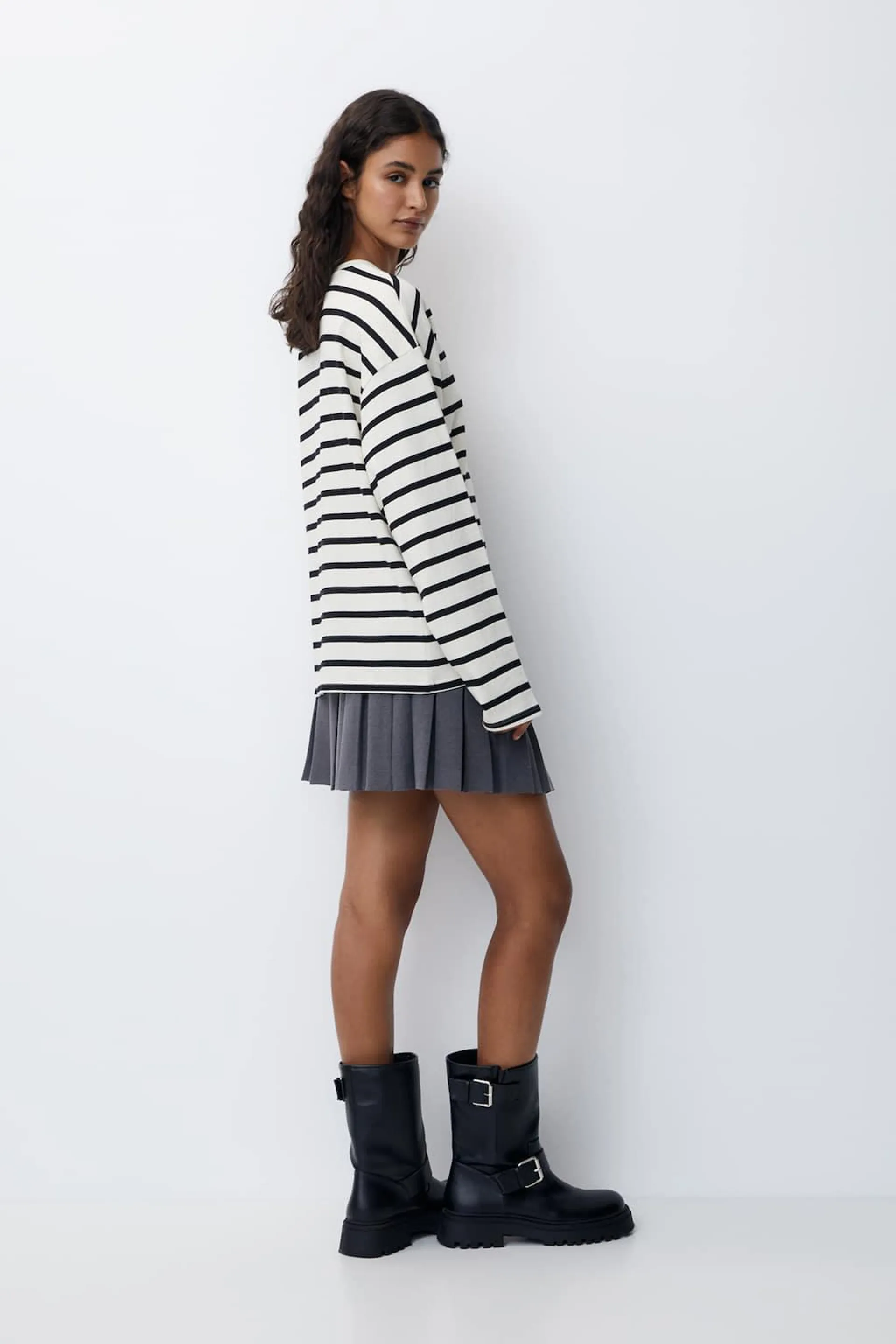 BASIC LONG SLEEVE STRIPE T-SHIRT