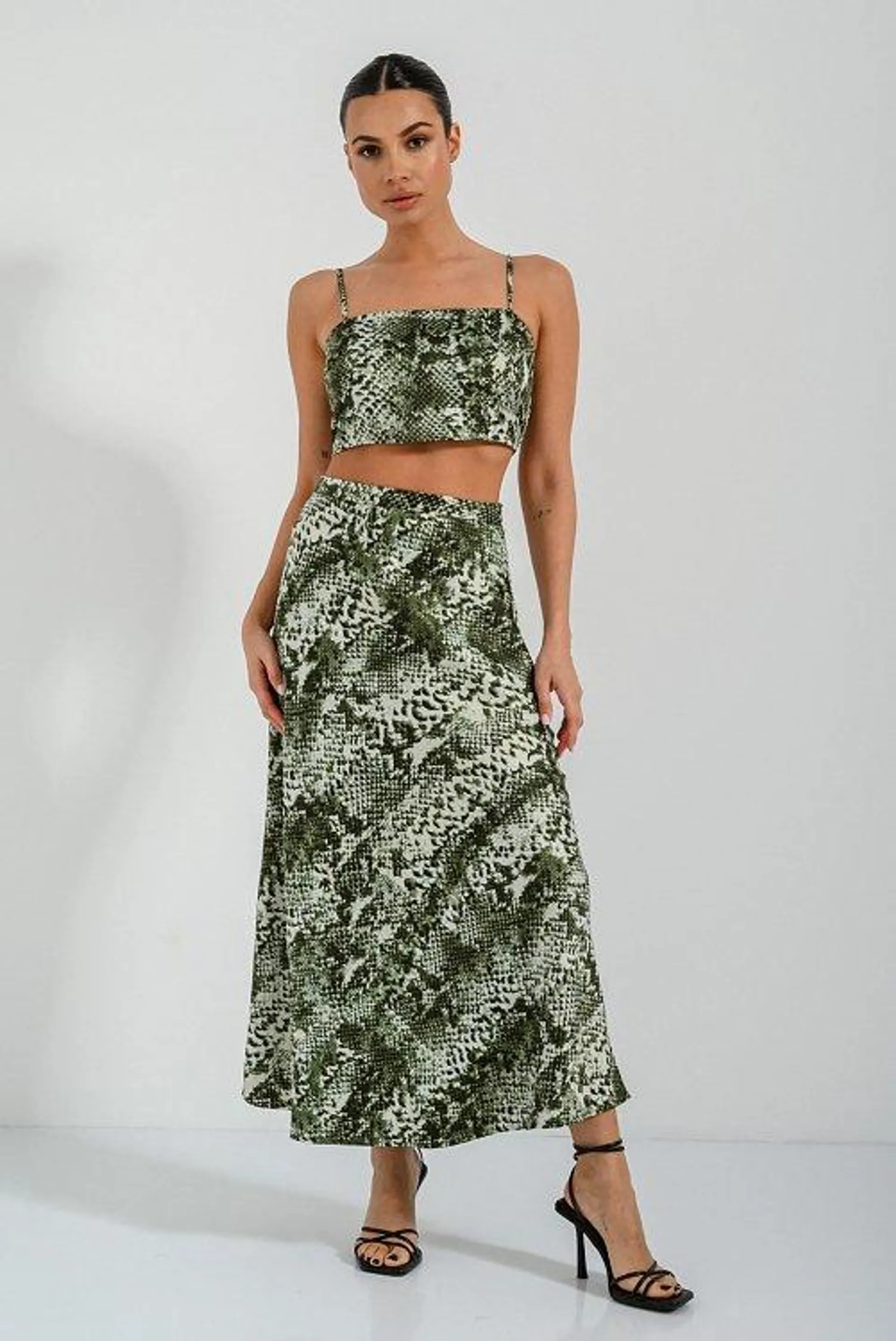 Maxi φούστα με σατινέ υφή και snake print