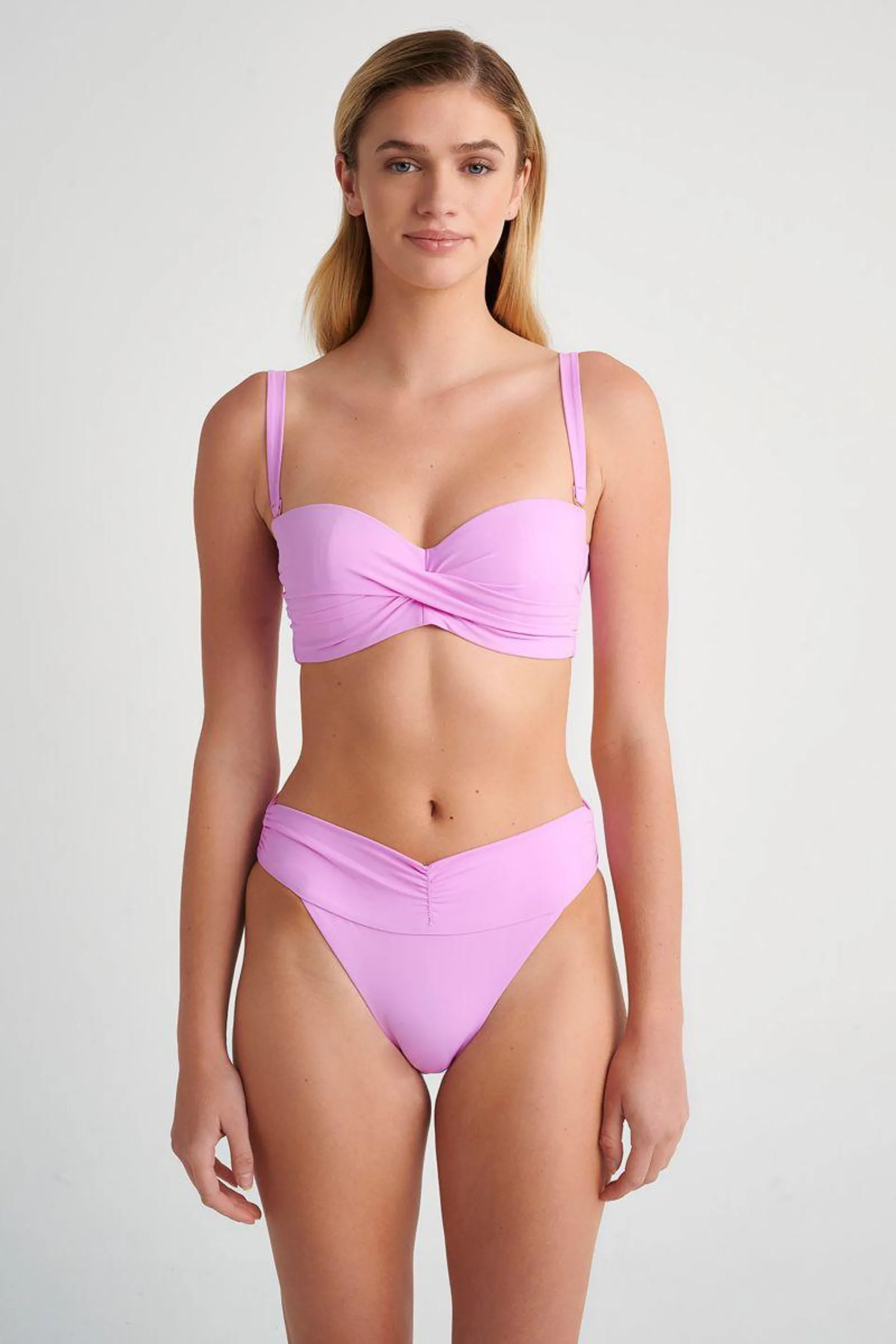 FASHION SOLIDS BIKINI SLIP WITH FRONT TWIST DETAIL