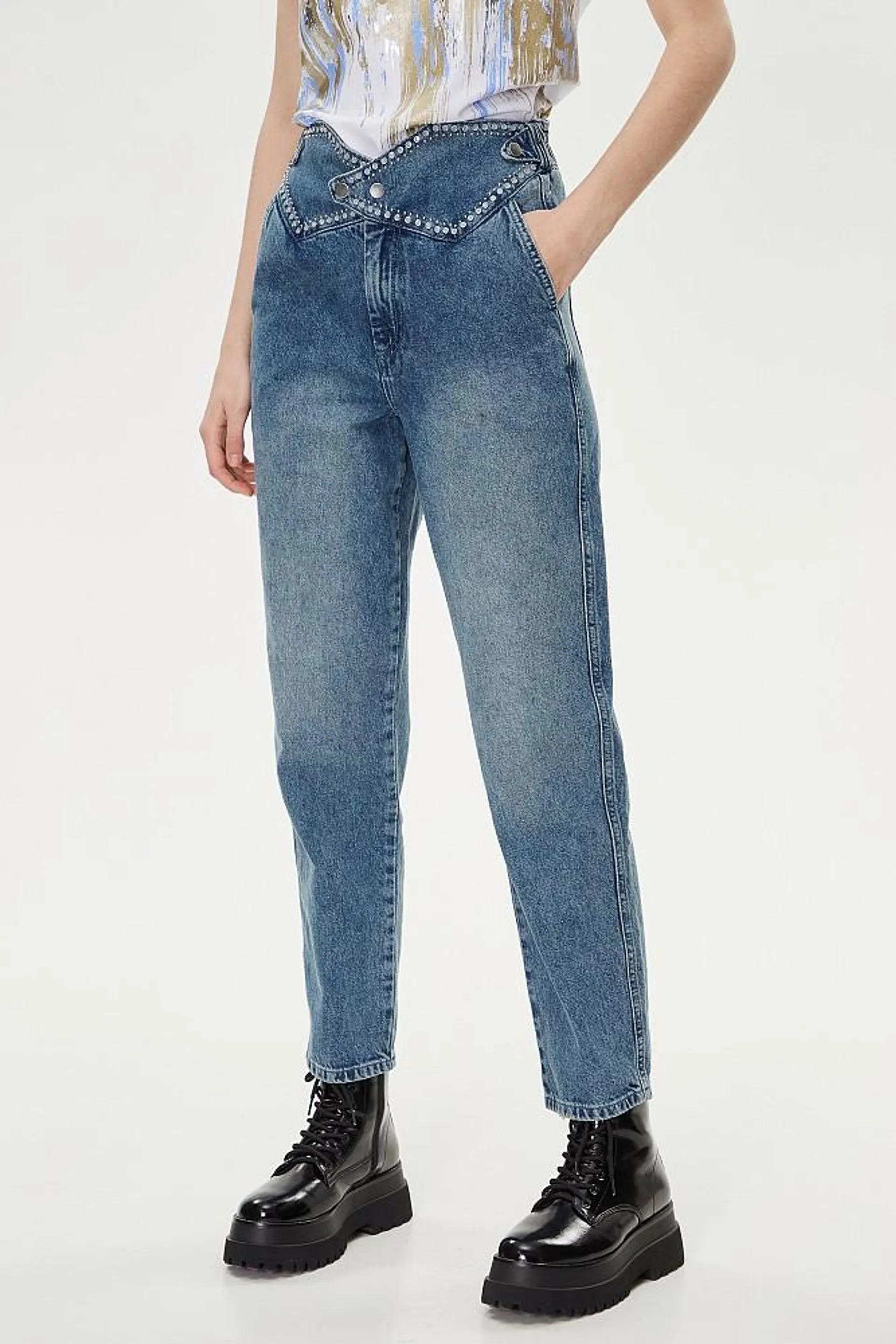 Vicky mom-fit jeans