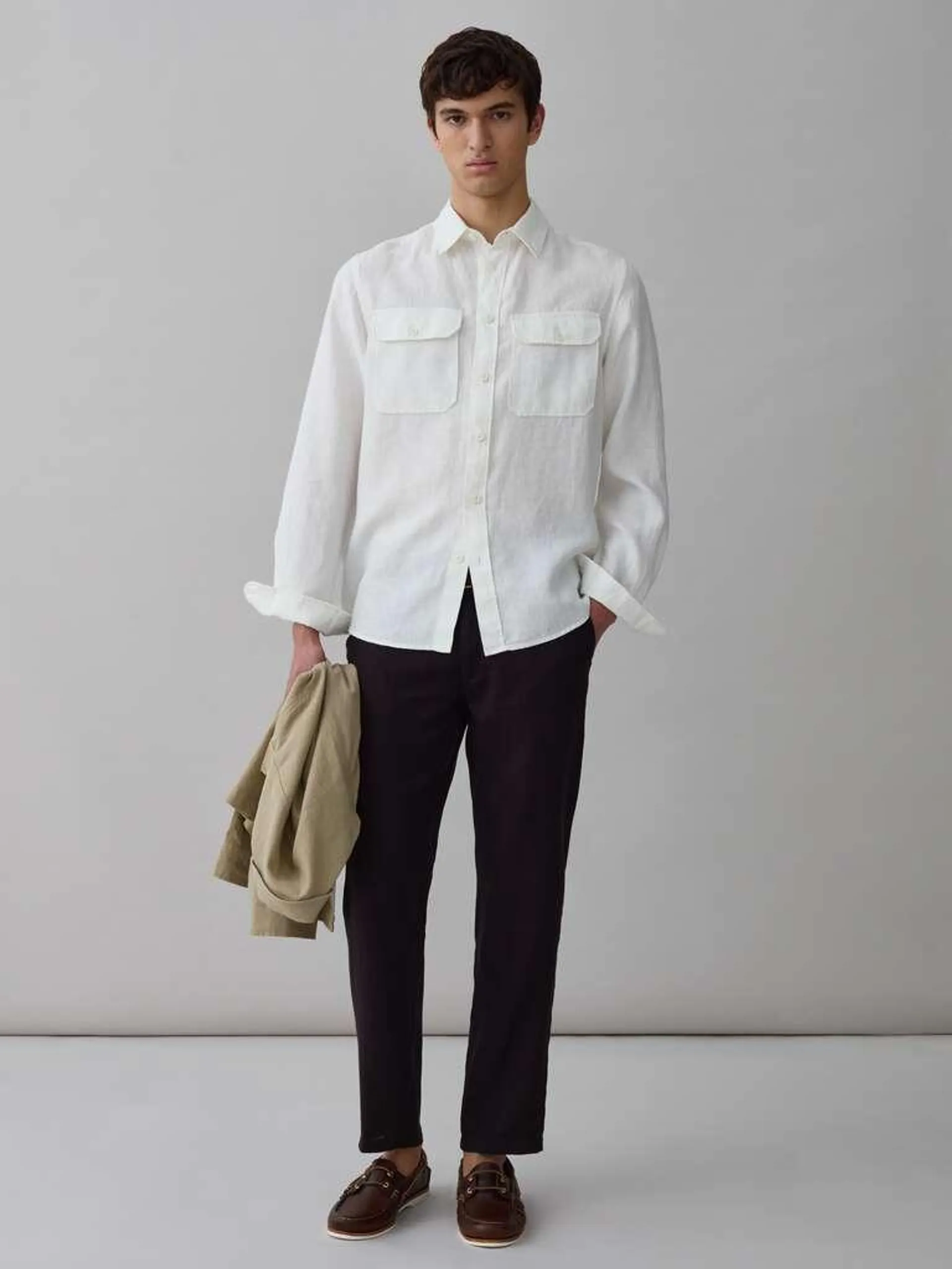 Optical White Regular-fit shirt in linen with pockets