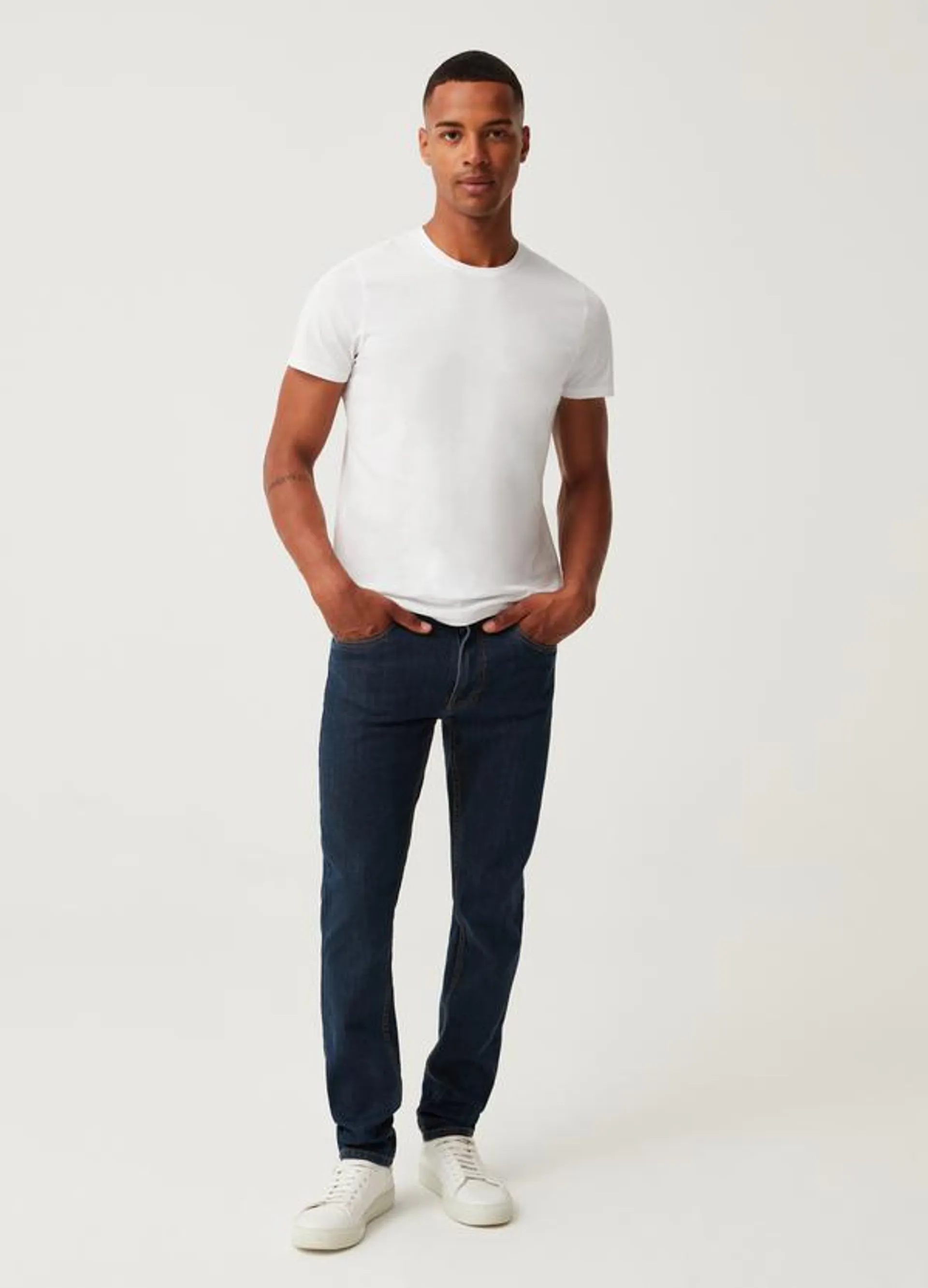 Slim-fit stretch jeans