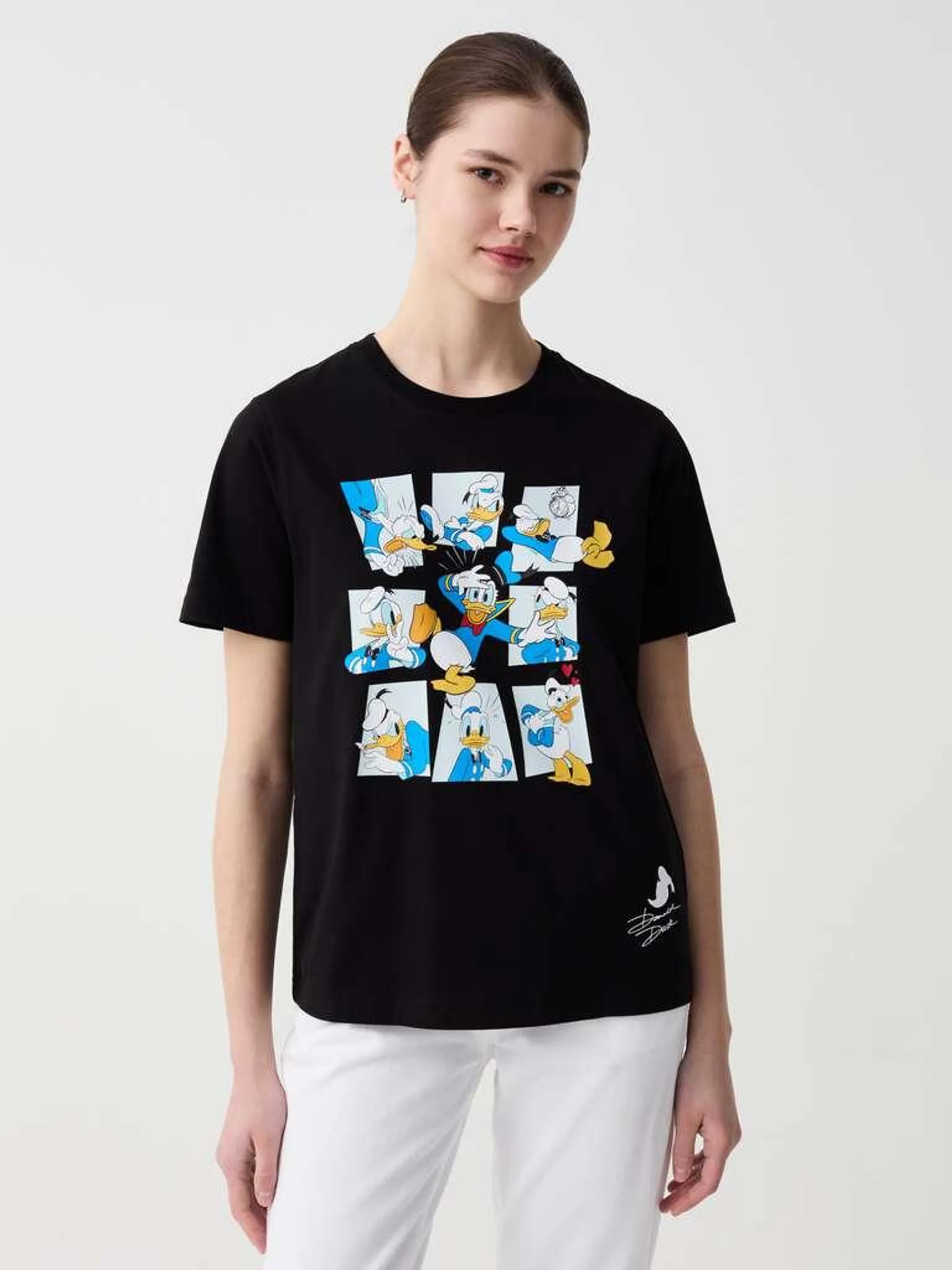 Black Organic cotton T-shirt with Donald Duck 90 print