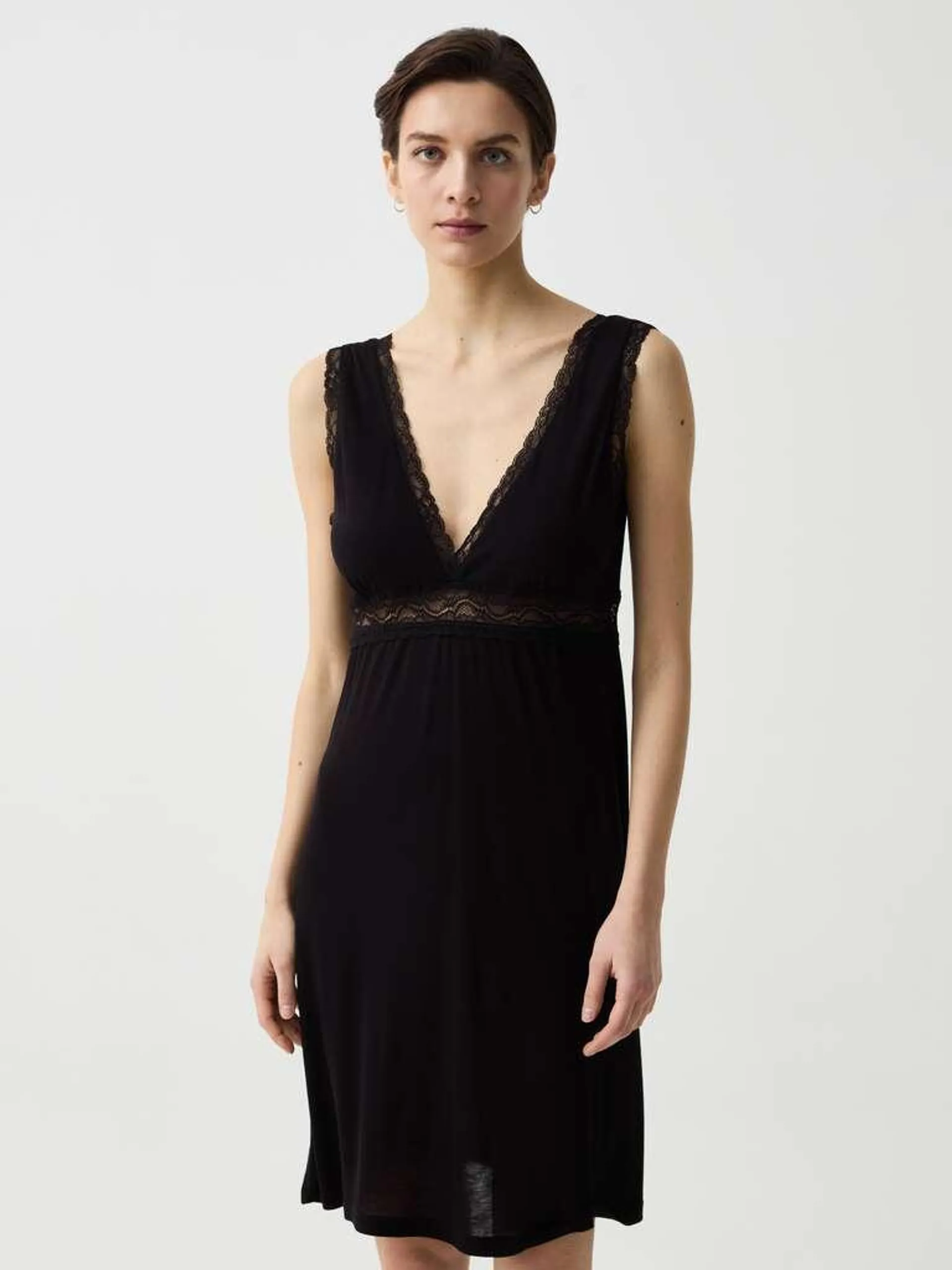 Black Viscose nightdress with lace