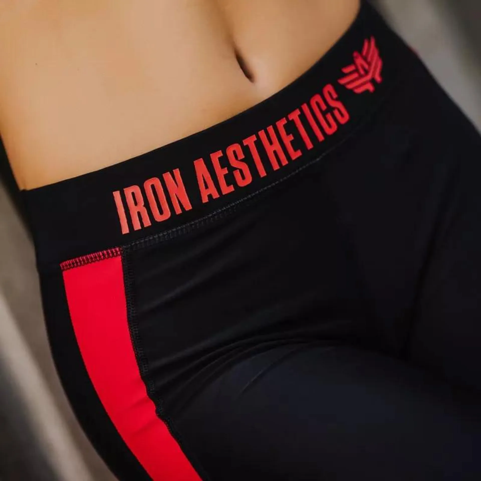 Női leggings HEART - Iron Aesthetics, piros