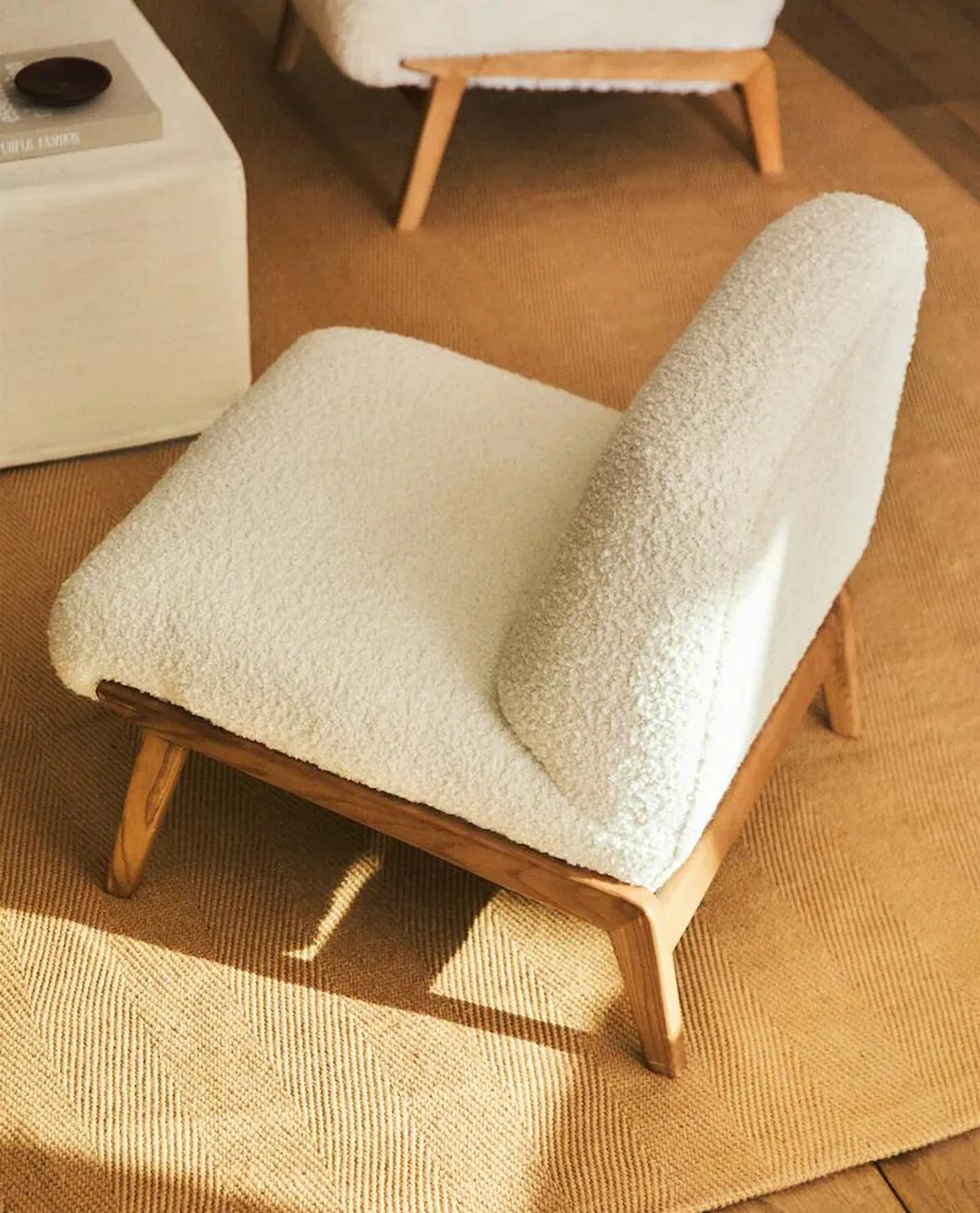 UPHOLSTERED BOUCLÉ WOOL ARMCHAIR