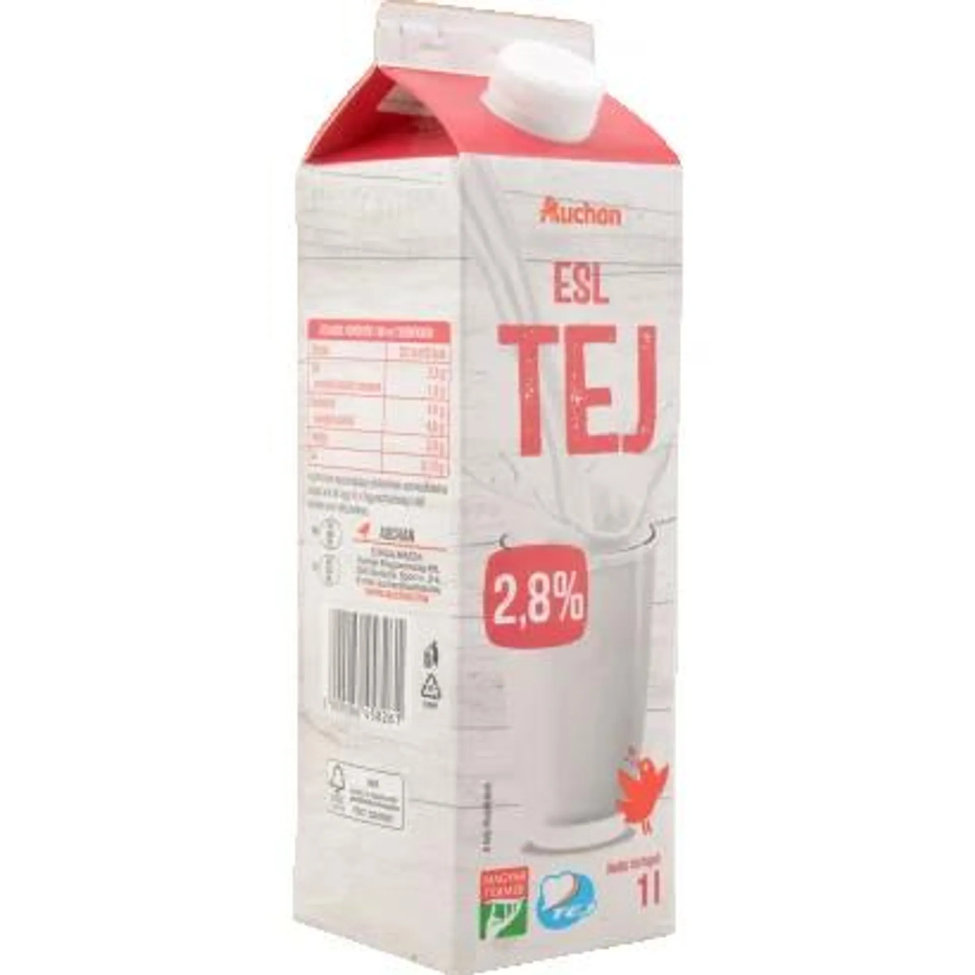 Auchan Favourite pasteurized milk 2.8%