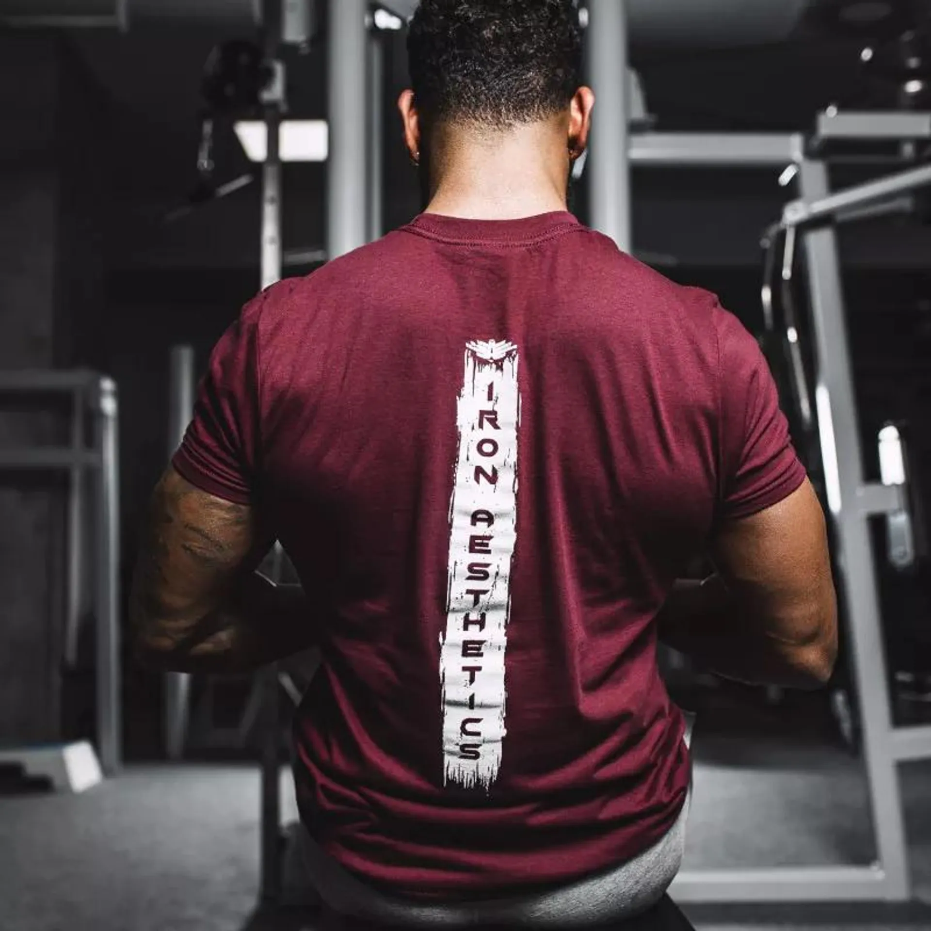 Férfi fitness póló Iron Aesthetics Force, bordó