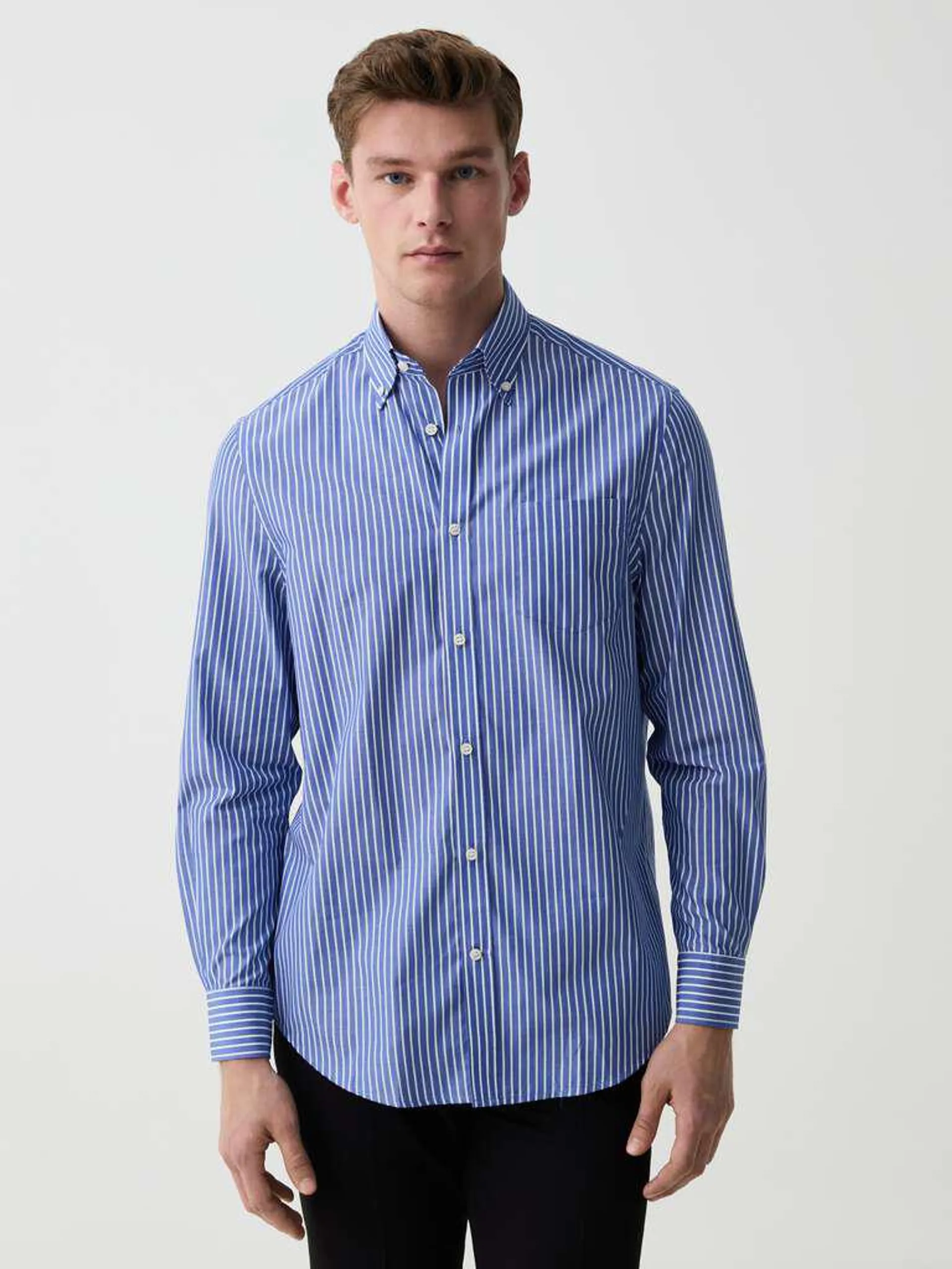 White/Blue Regular-fit striped shirt with pocket