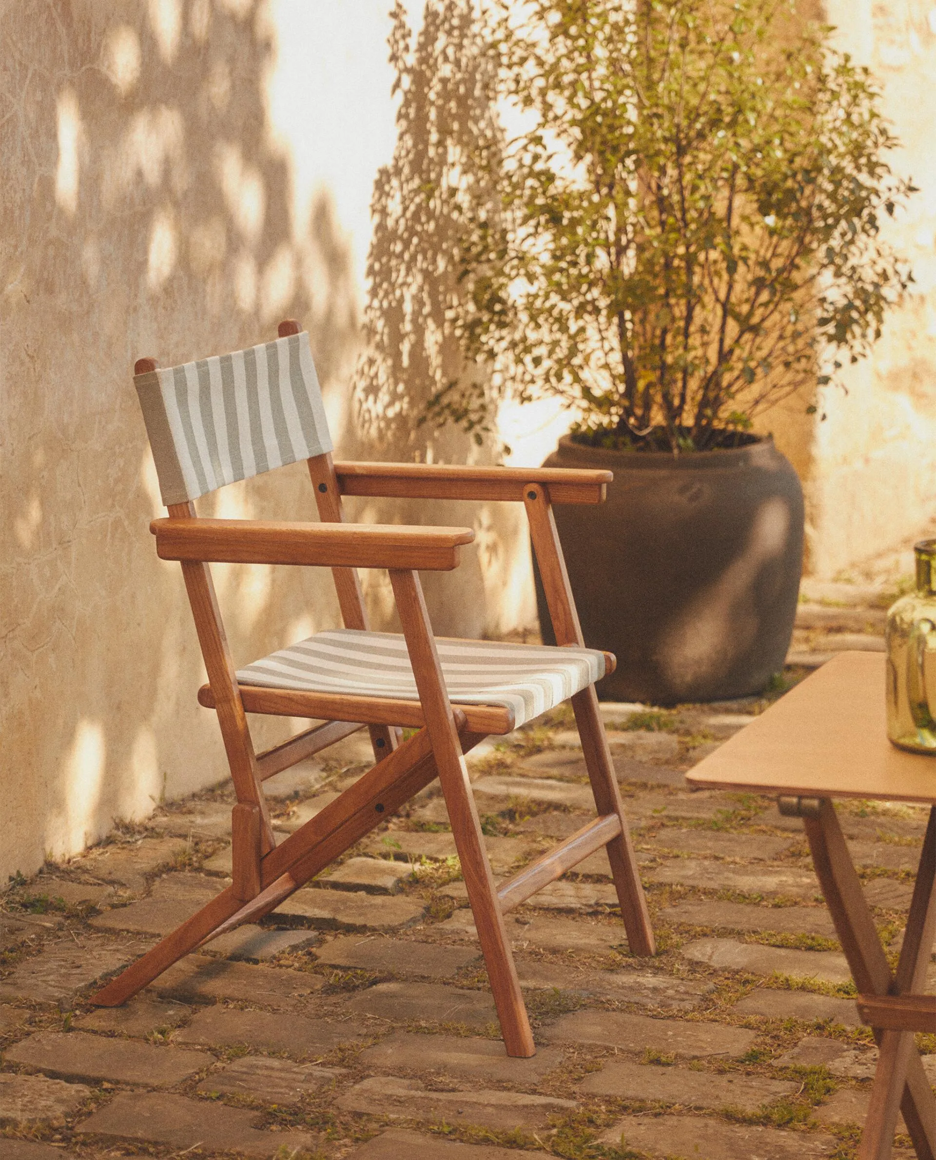 STRIPED COTTON FOLDING CHAIR