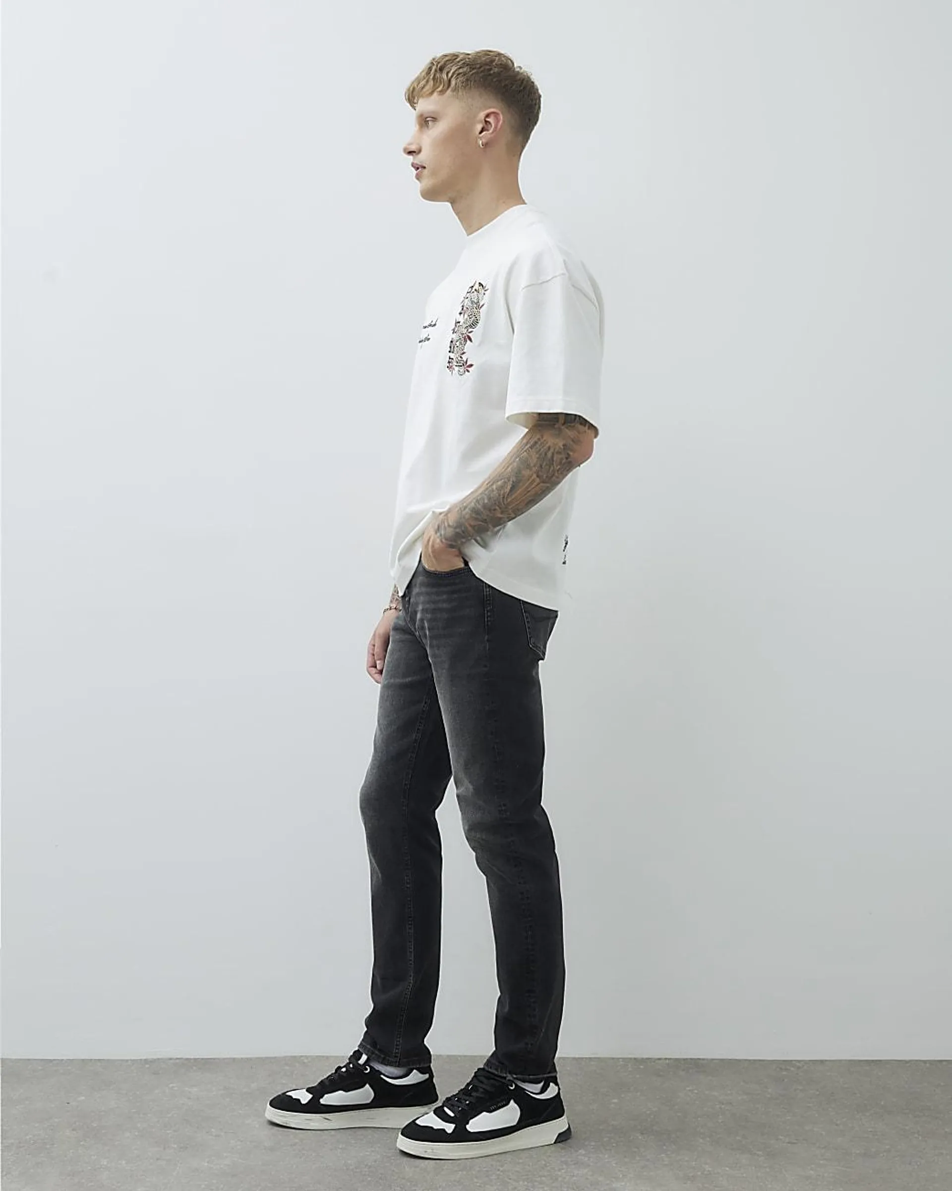 Black Slim Fit Washed Jeans