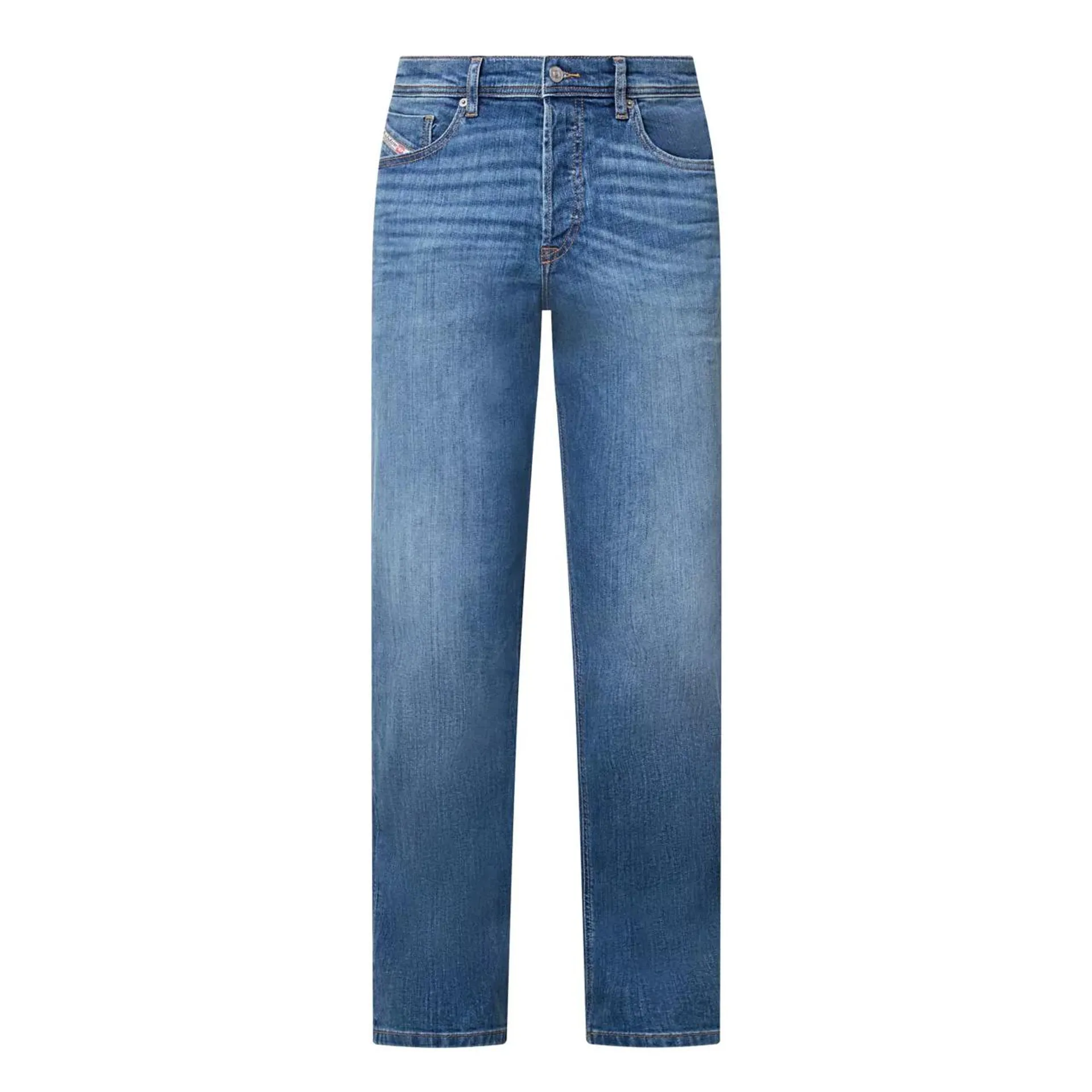 New in DIESEL 2023 D-Finitive Tapered-Leg Jeans €140.00